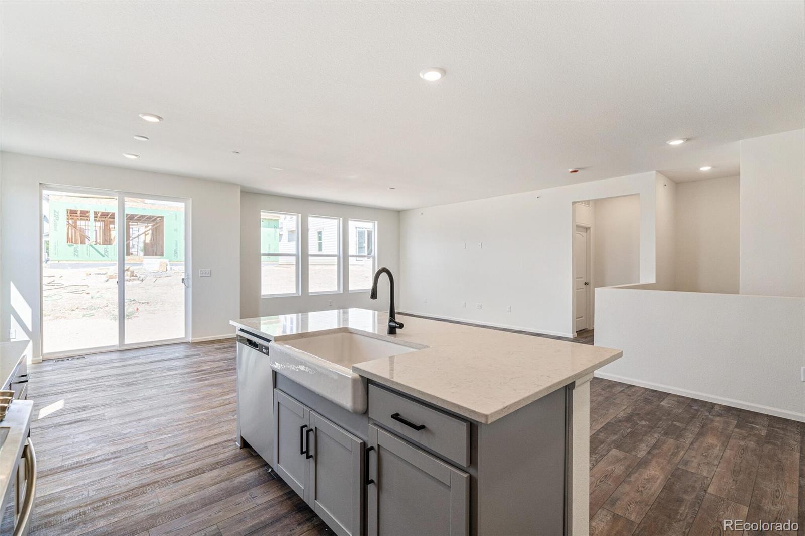 MLS Image #13 for 13575 e 110th lane,commerce city, Colorado