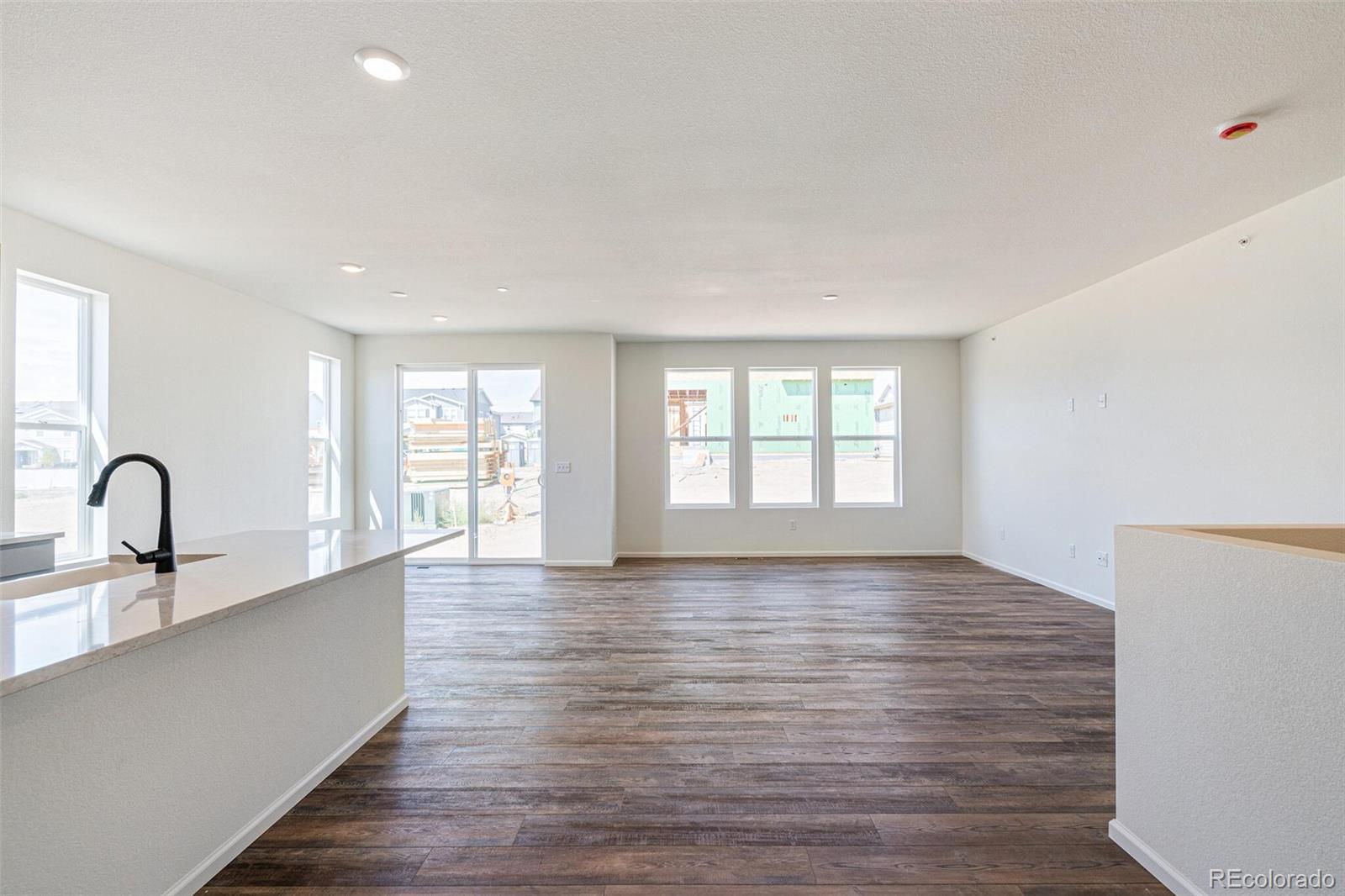 MLS Image #7 for 13575 e 110th lane,commerce city, Colorado