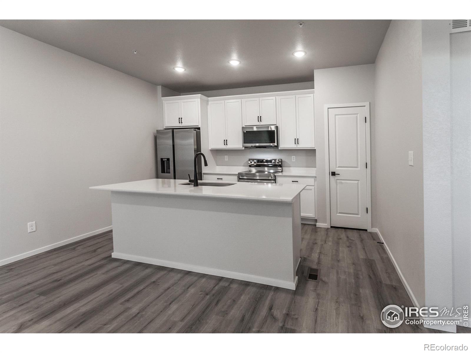 MLS Image #15 for 2714  barnstormer street,fort collins, Colorado