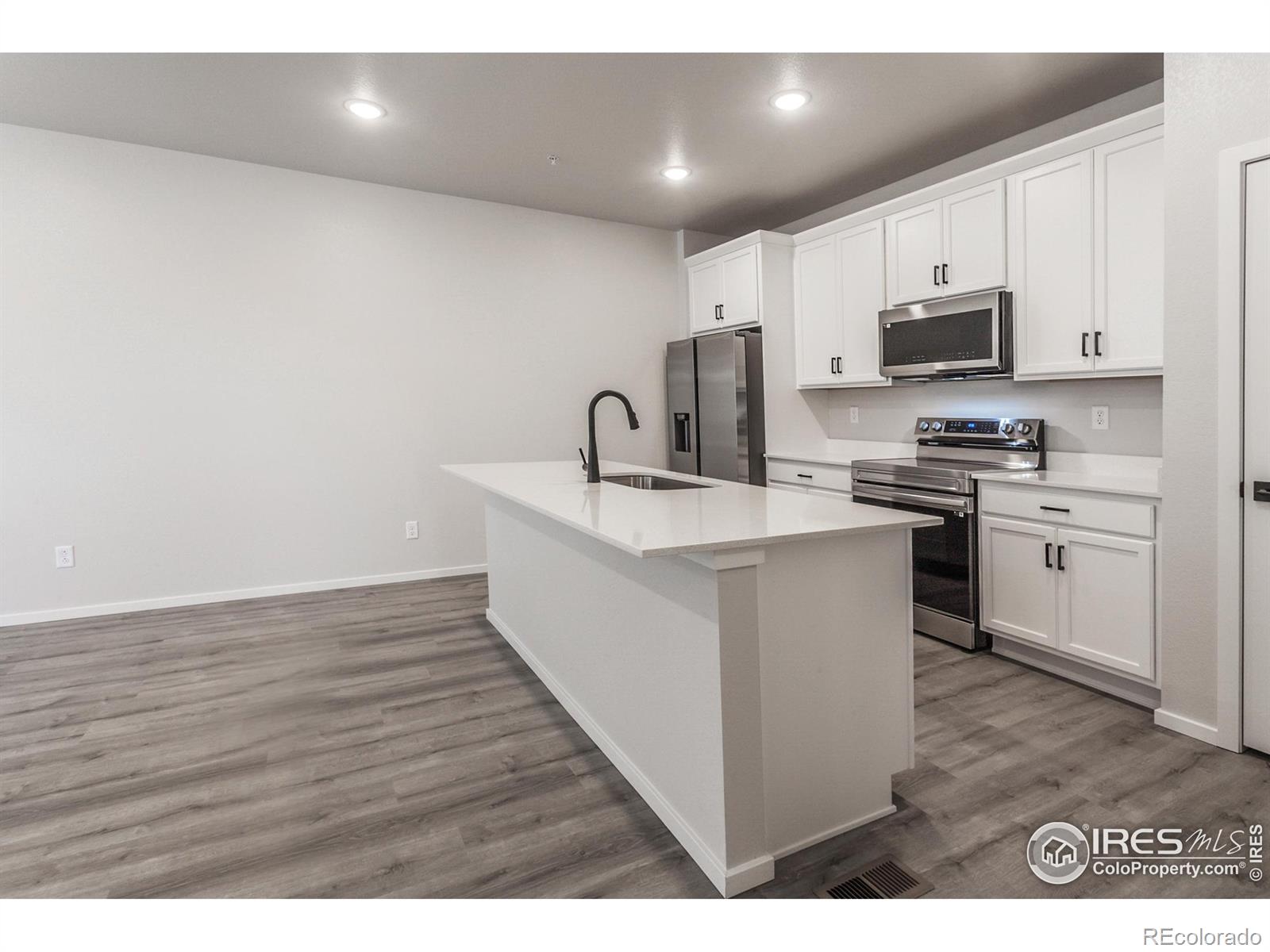 MLS Image #17 for 2714  barnstormer street,fort collins, Colorado