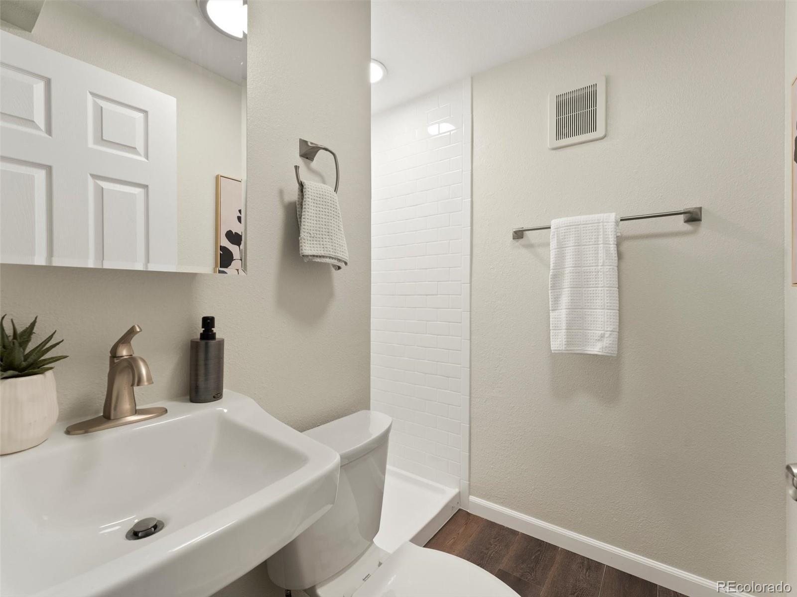 MLS Image #19 for 16986 e piedmont drive,aurora, Colorado