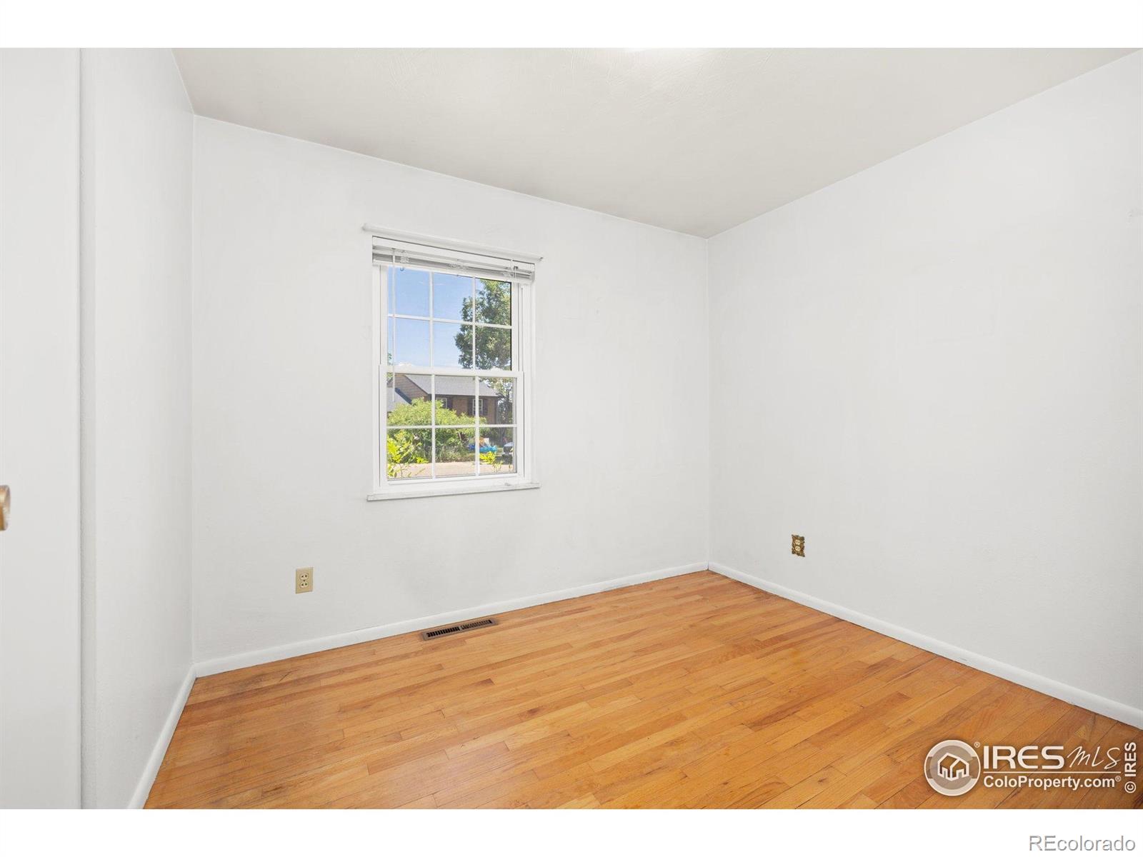 MLS Image #11 for 7637  upham court,arvada, Colorado