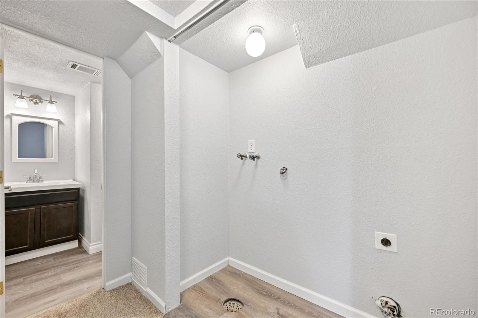 MLS Image #25 for 3932 s pagosa street,aurora, Colorado