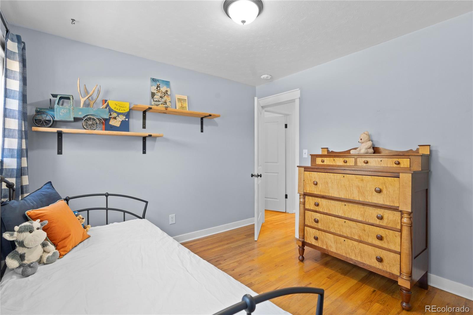 MLS Image #17 for 4601 s huron street,englewood, Colorado