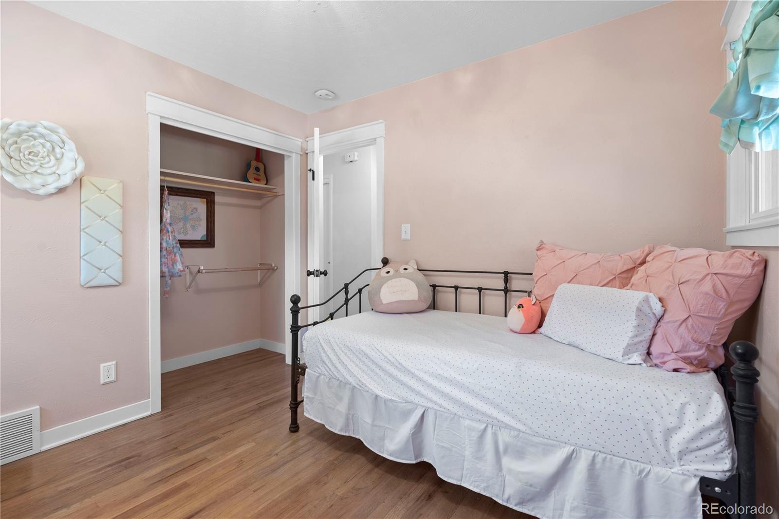MLS Image #19 for 4601 s huron street,englewood, Colorado