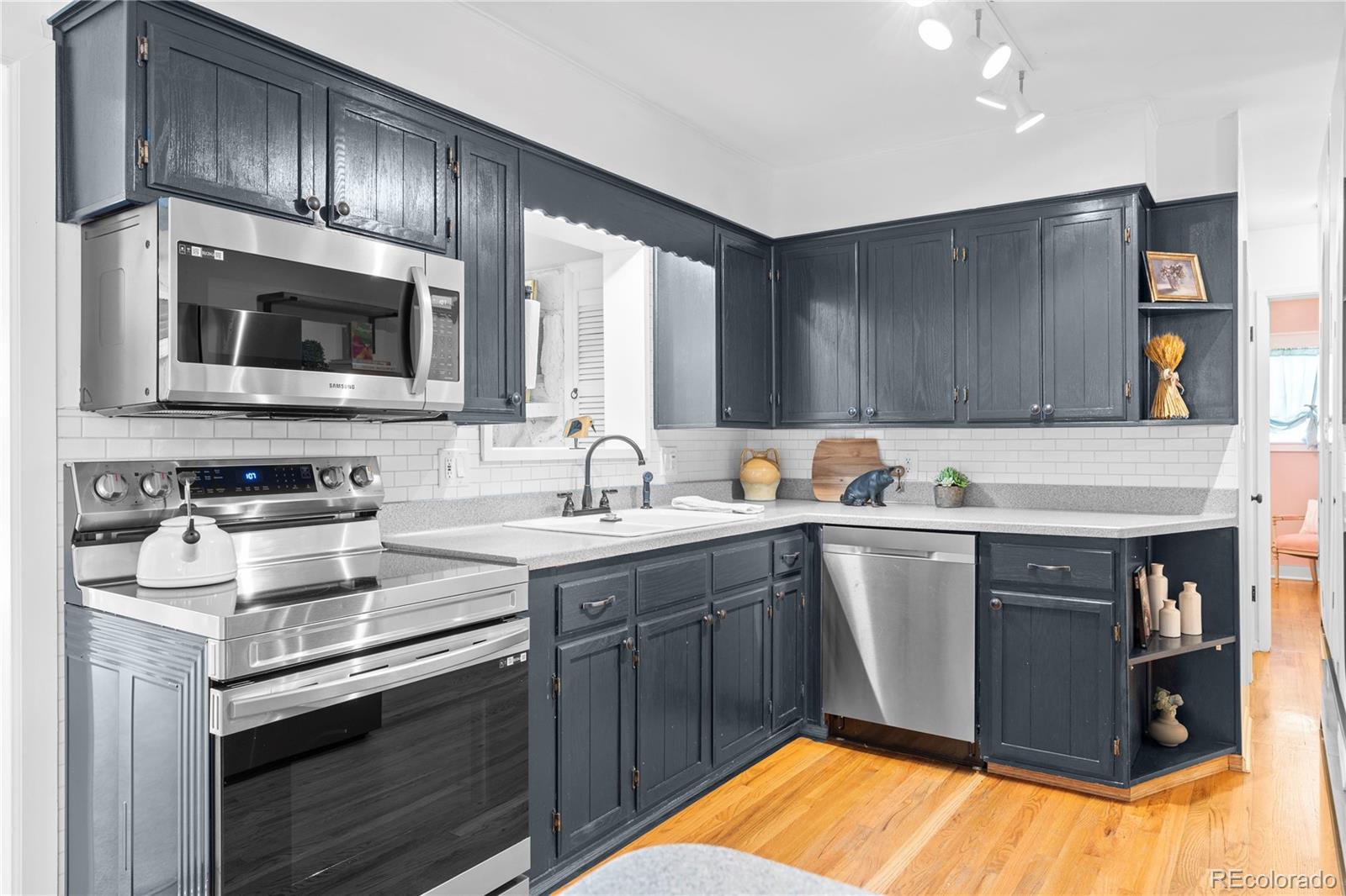 MLS Image #7 for 4601 s huron street,englewood, Colorado