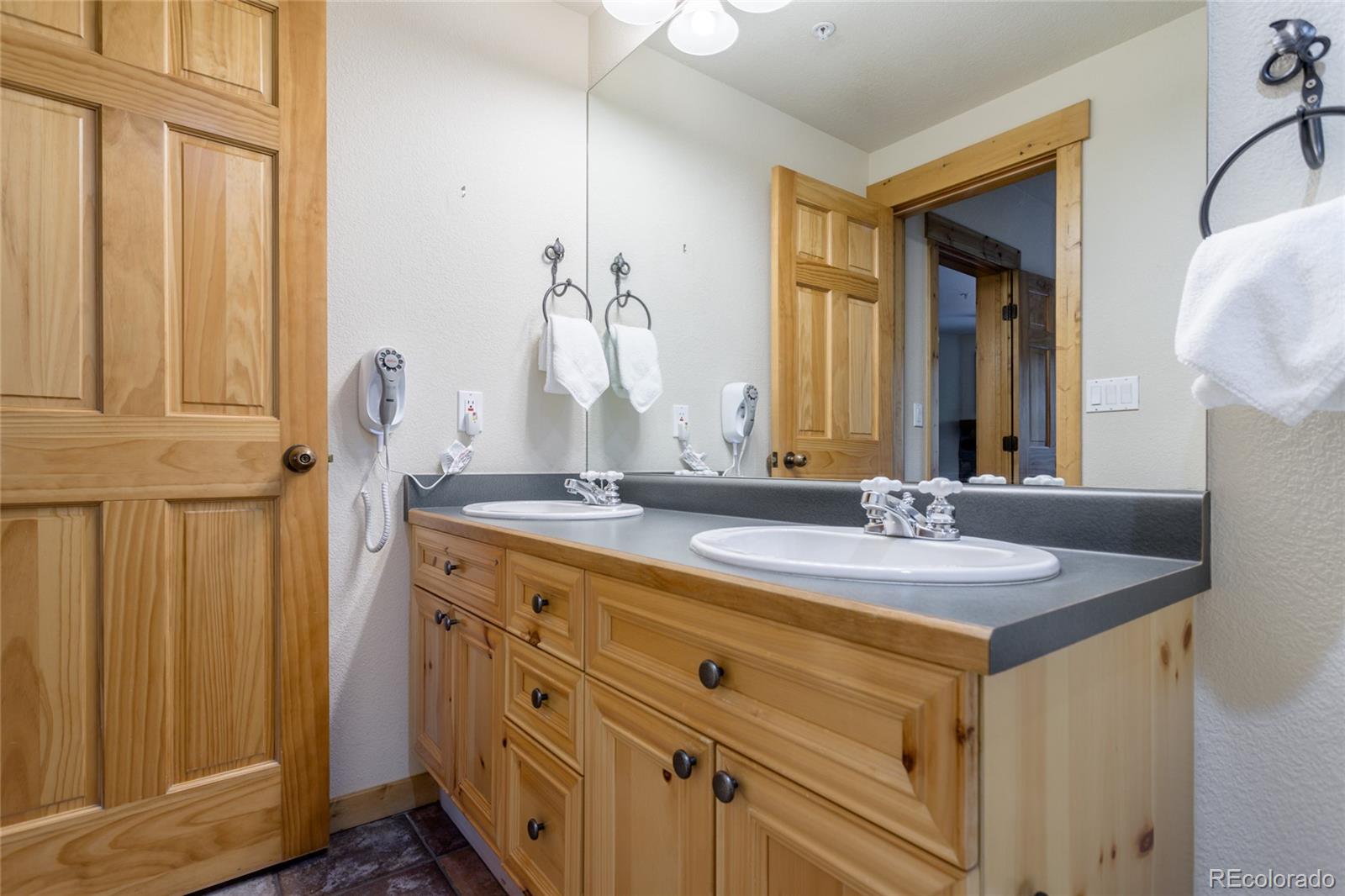 MLS Image #15 for 22784  us highway 6 ,dillon, Colorado