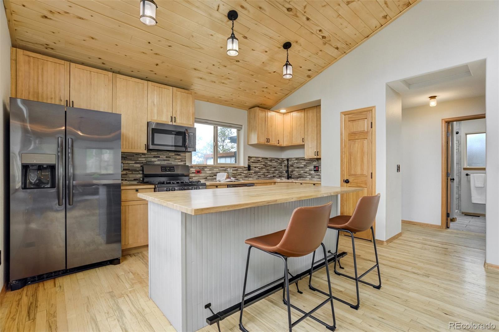 MLS Image #11 for 163  big horn lane,florissant, Colorado