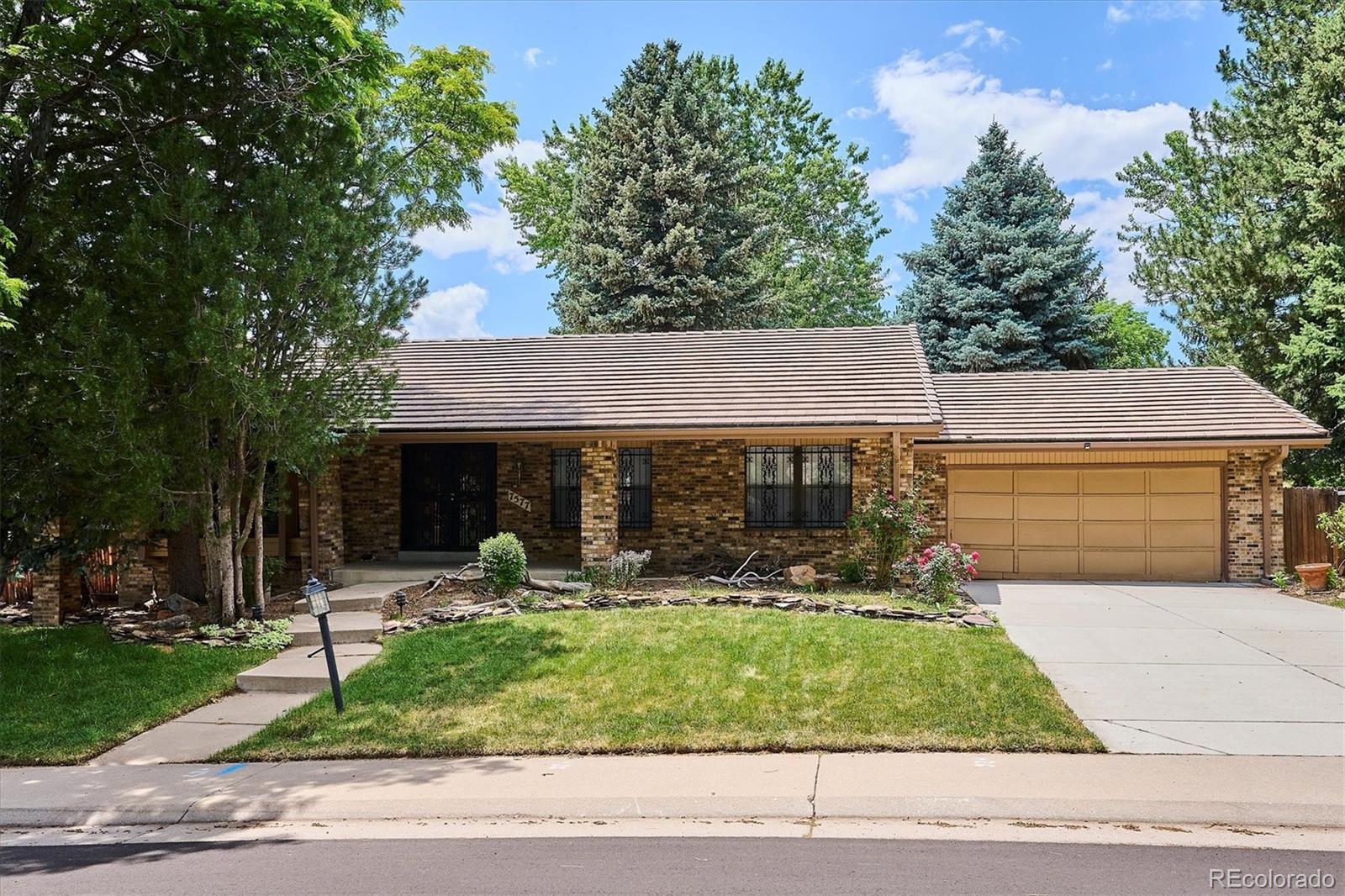 MLS Image #0 for 7577 s pierce way,littleton, Colorado
