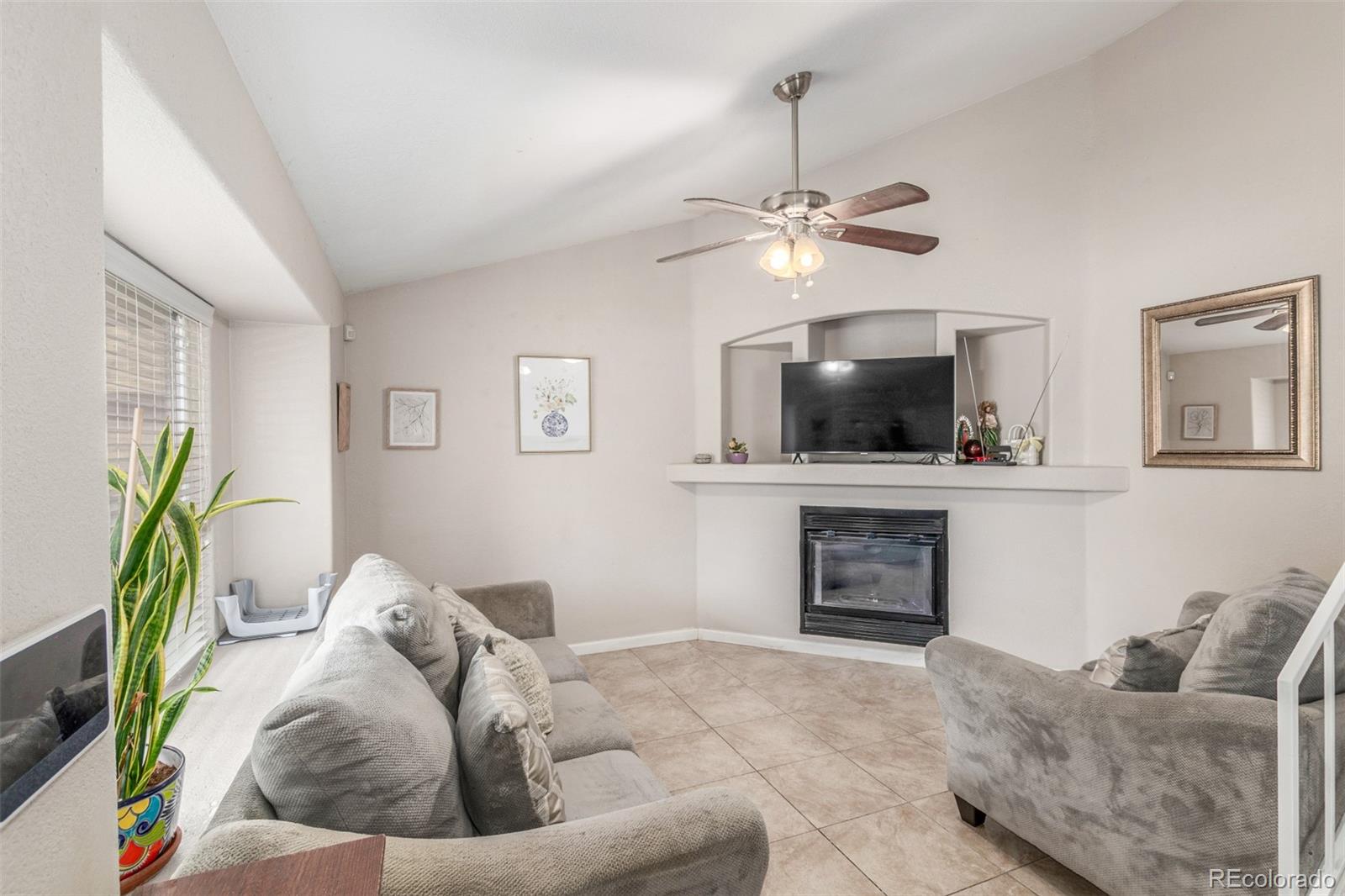MLS Image #3 for 1410 s cathay street,aurora, Colorado