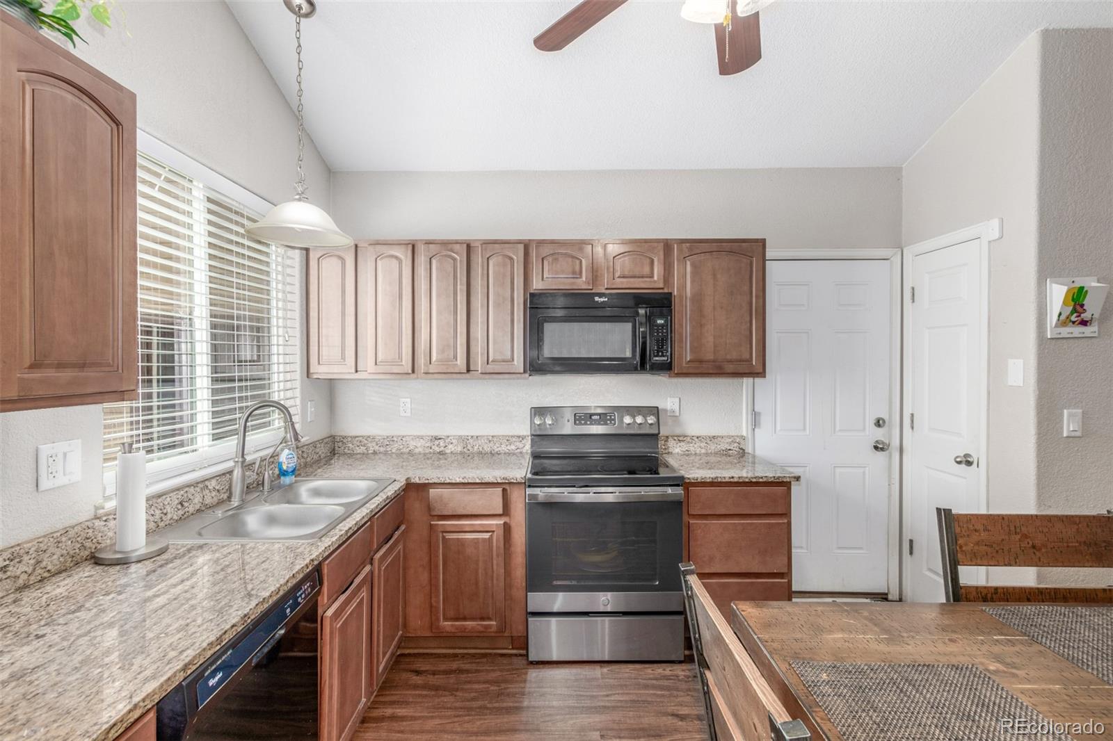 MLS Image #8 for 1410 s cathay street,aurora, Colorado