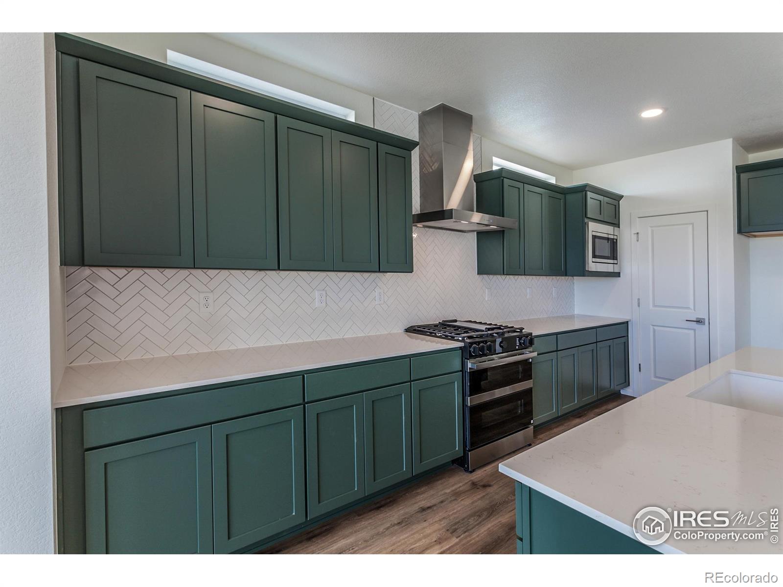 MLS Image #10 for 5409  drehle street,timnath, Colorado