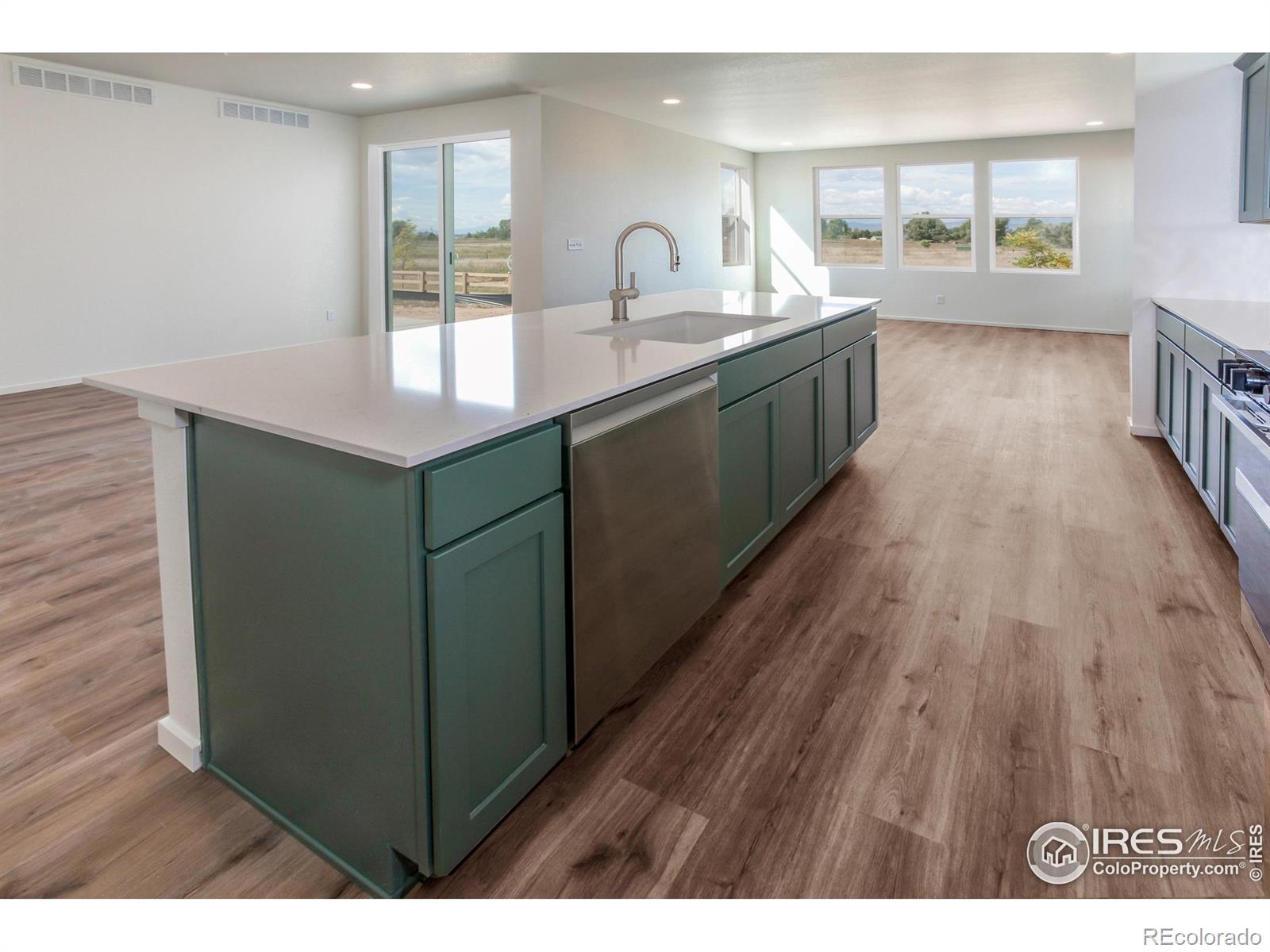 MLS Image #12 for 5409  drehle street,timnath, Colorado