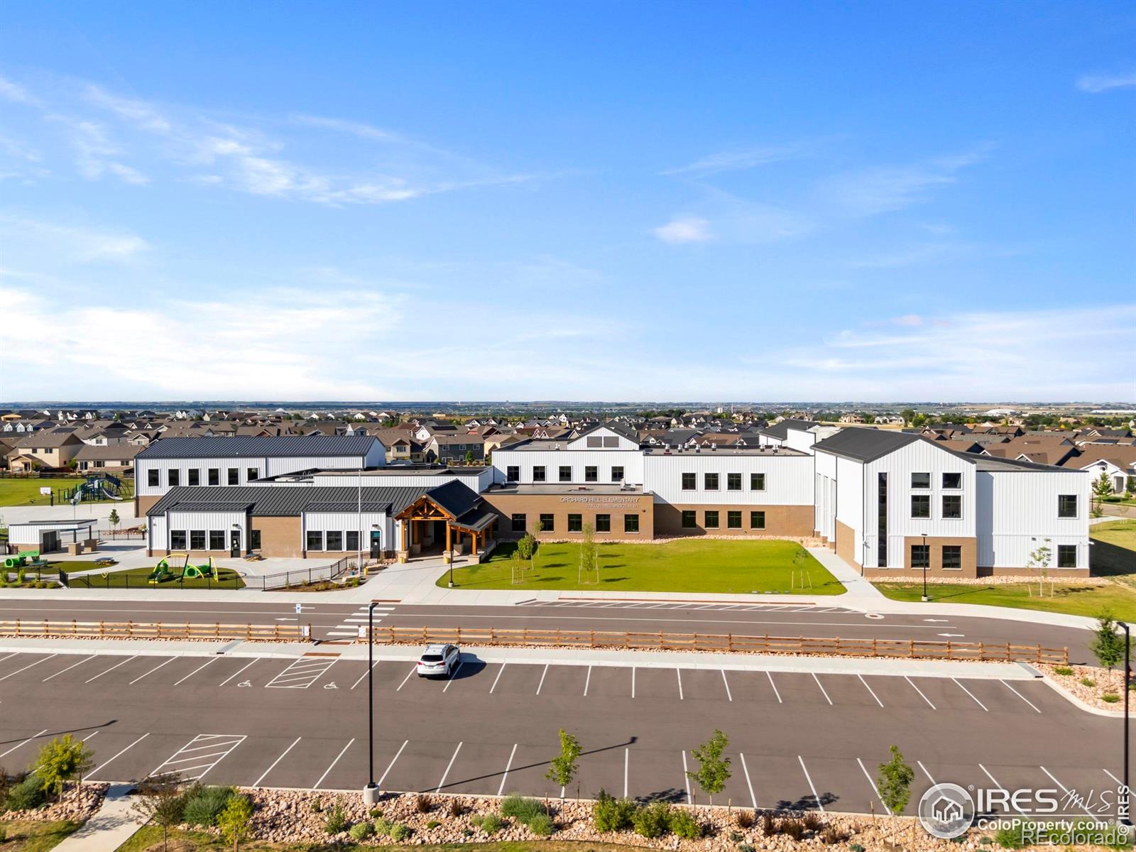 MLS Image #39 for 2099  setting sun drive,windsor, Colorado