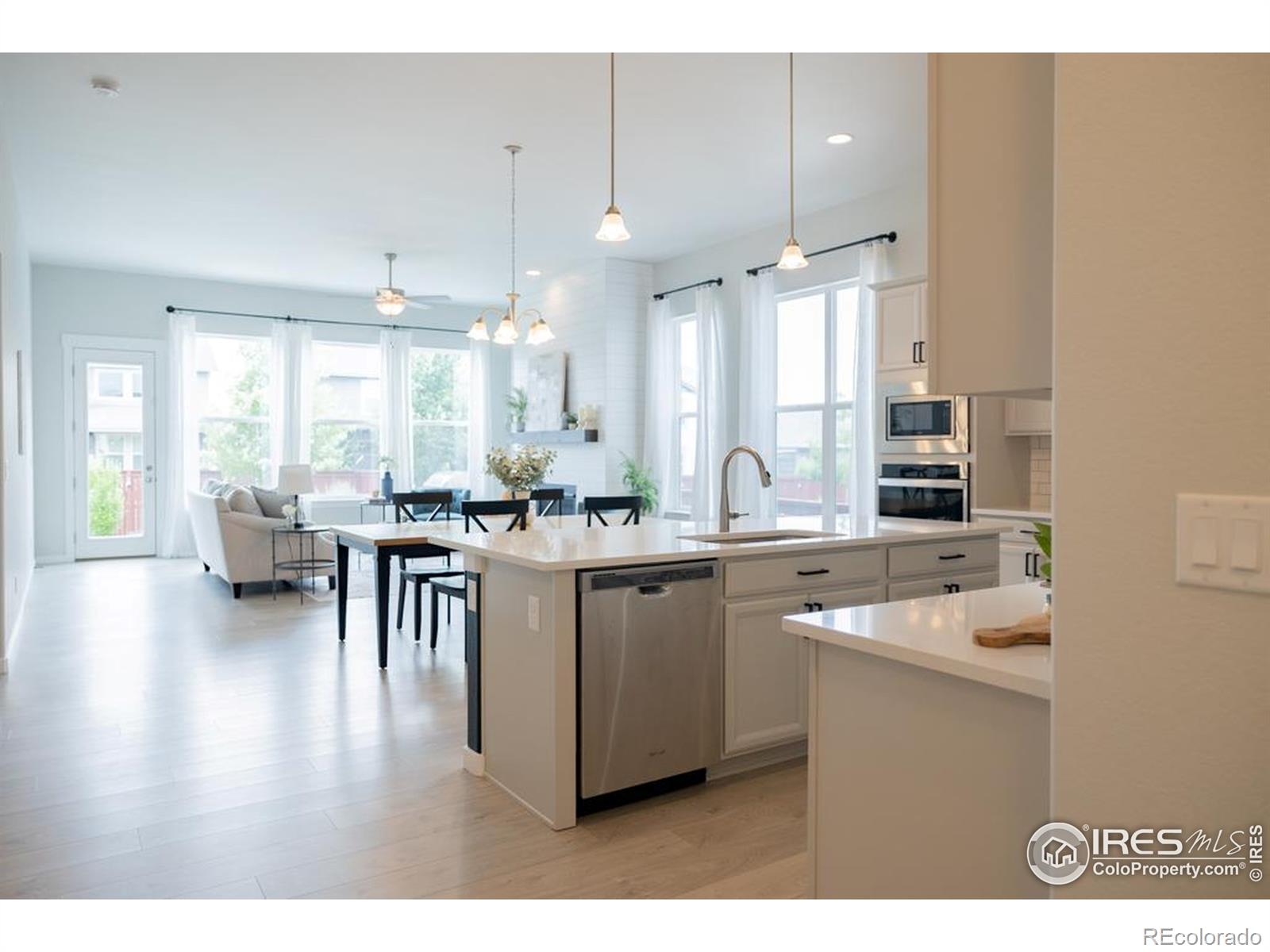 MLS Image #9 for 2099  setting sun drive,windsor, Colorado