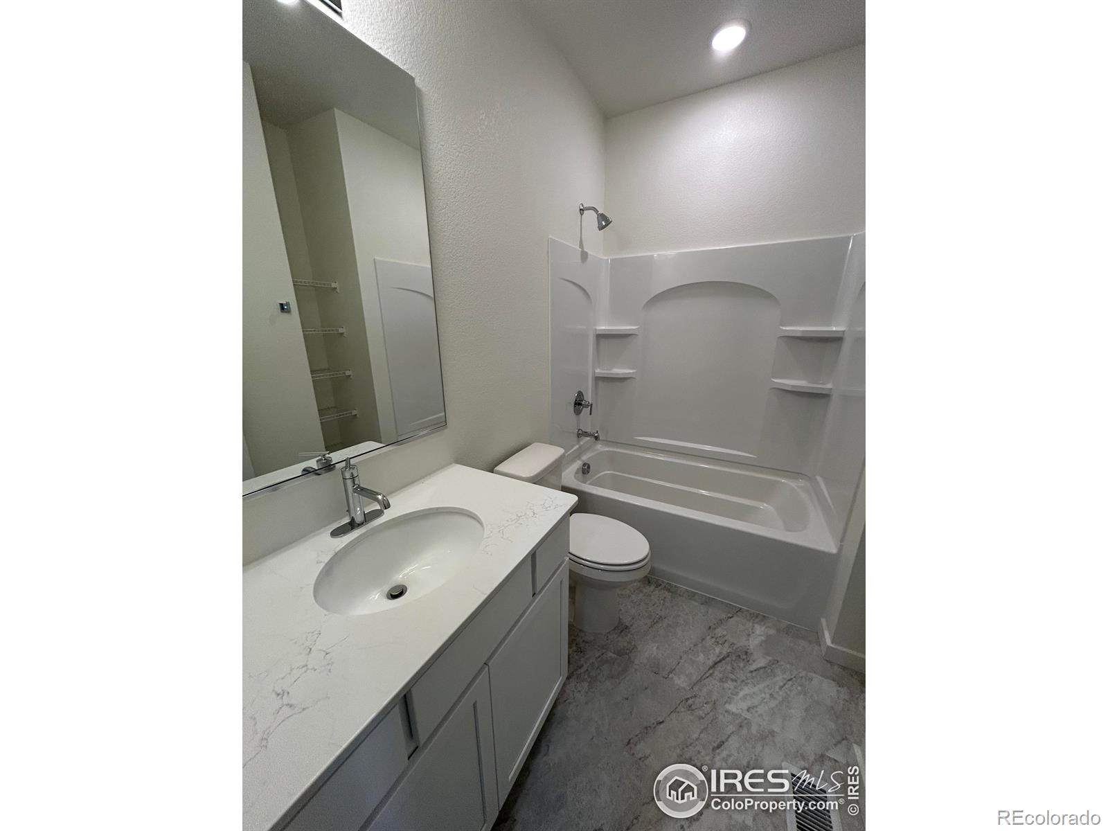 MLS Image #10 for 235  dawn drive,hudson, Colorado