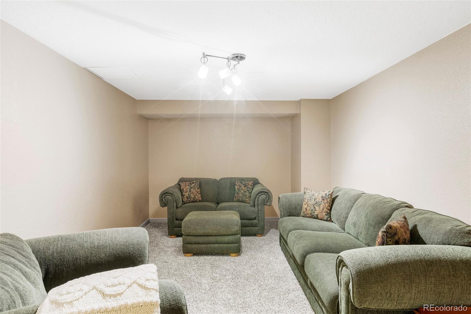 MLS Image #33 for 19052 e briarwood drive,centennial, Colorado