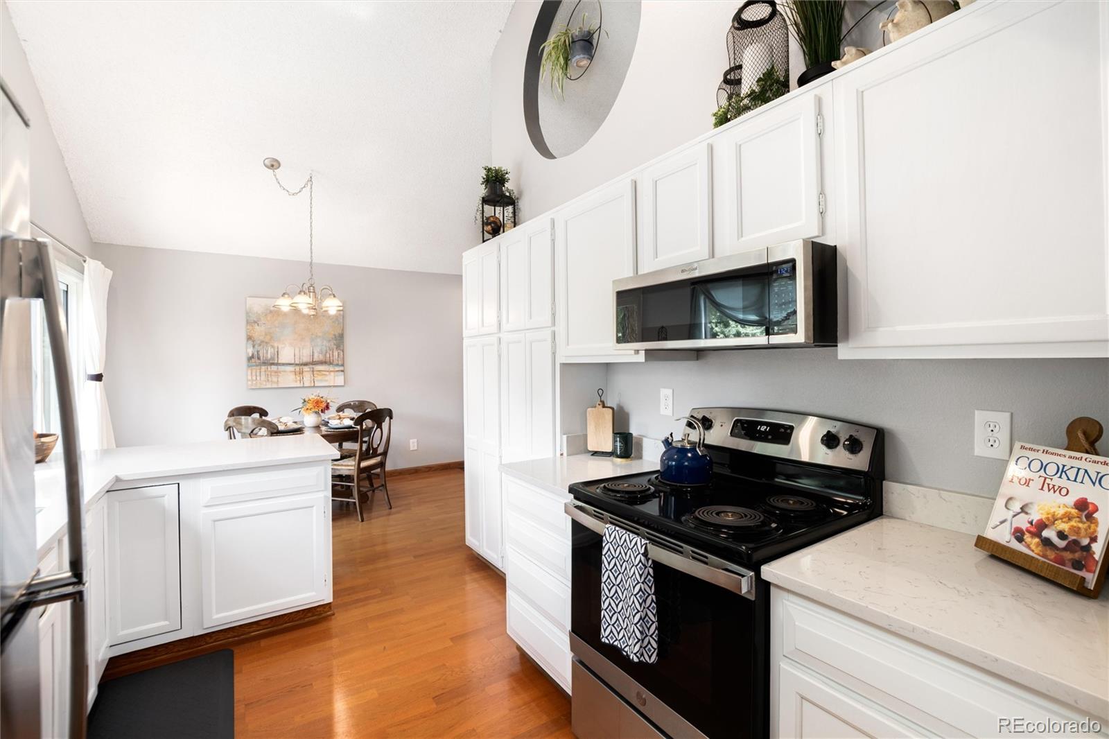 MLS Image #15 for 46 s eagle circle ,aurora, Colorado
