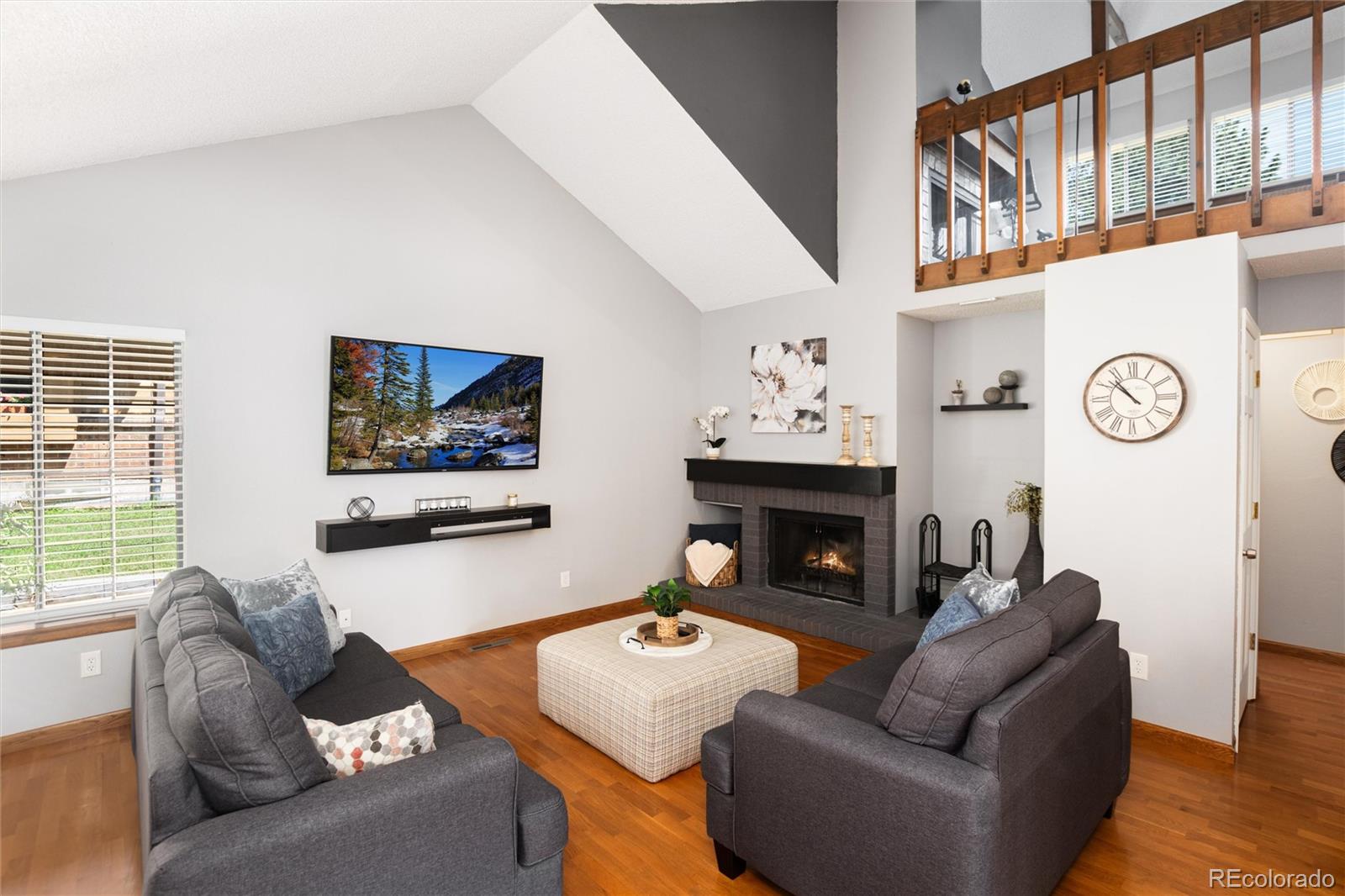 MLS Image #4 for 46 s eagle circle ,aurora, Colorado