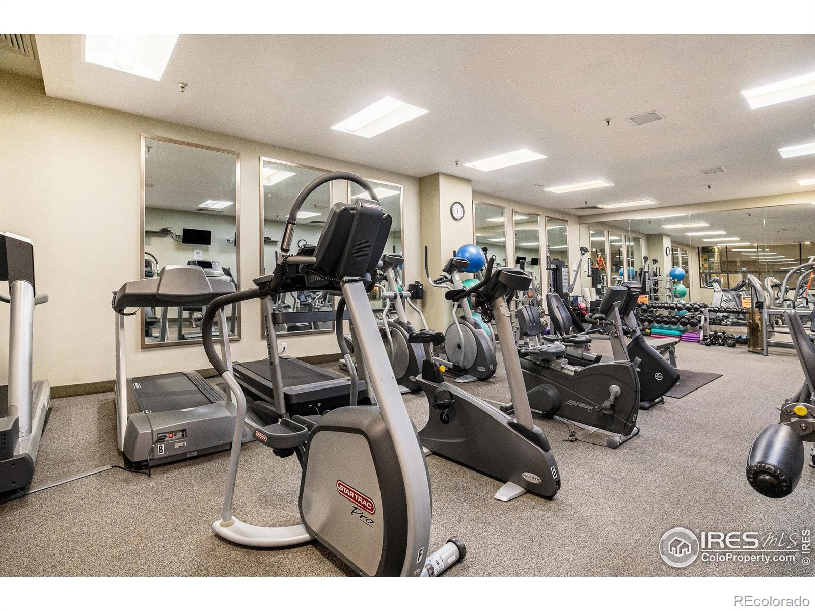 MLS Image #23 for 1551  larimer street 1303,denver, Colorado