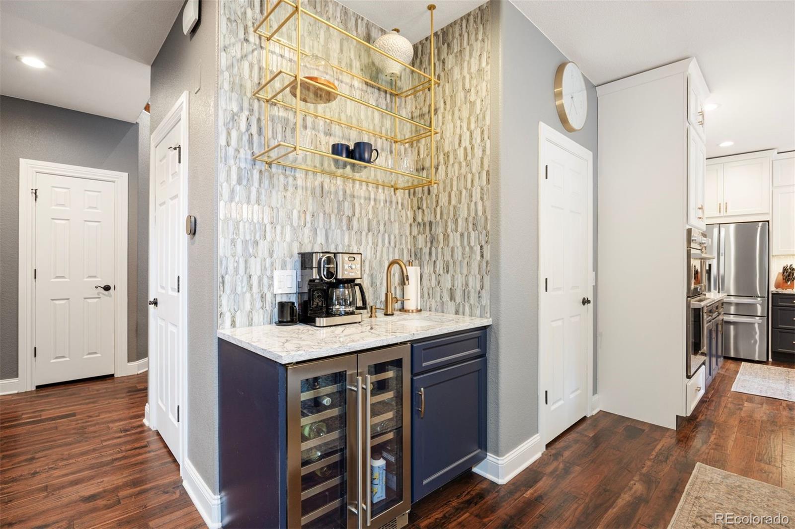 MLS Image #5 for 10060  royal eagle lane,highlands ranch, Colorado