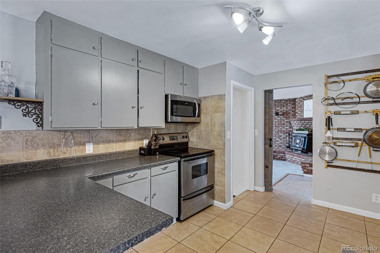MLS Image #9 for 411  dakota avenue,simla, Colorado