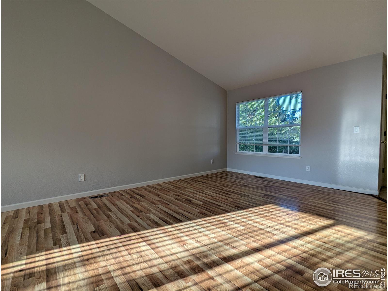 MLS Image #4 for 3705  dove lane,evans, Colorado