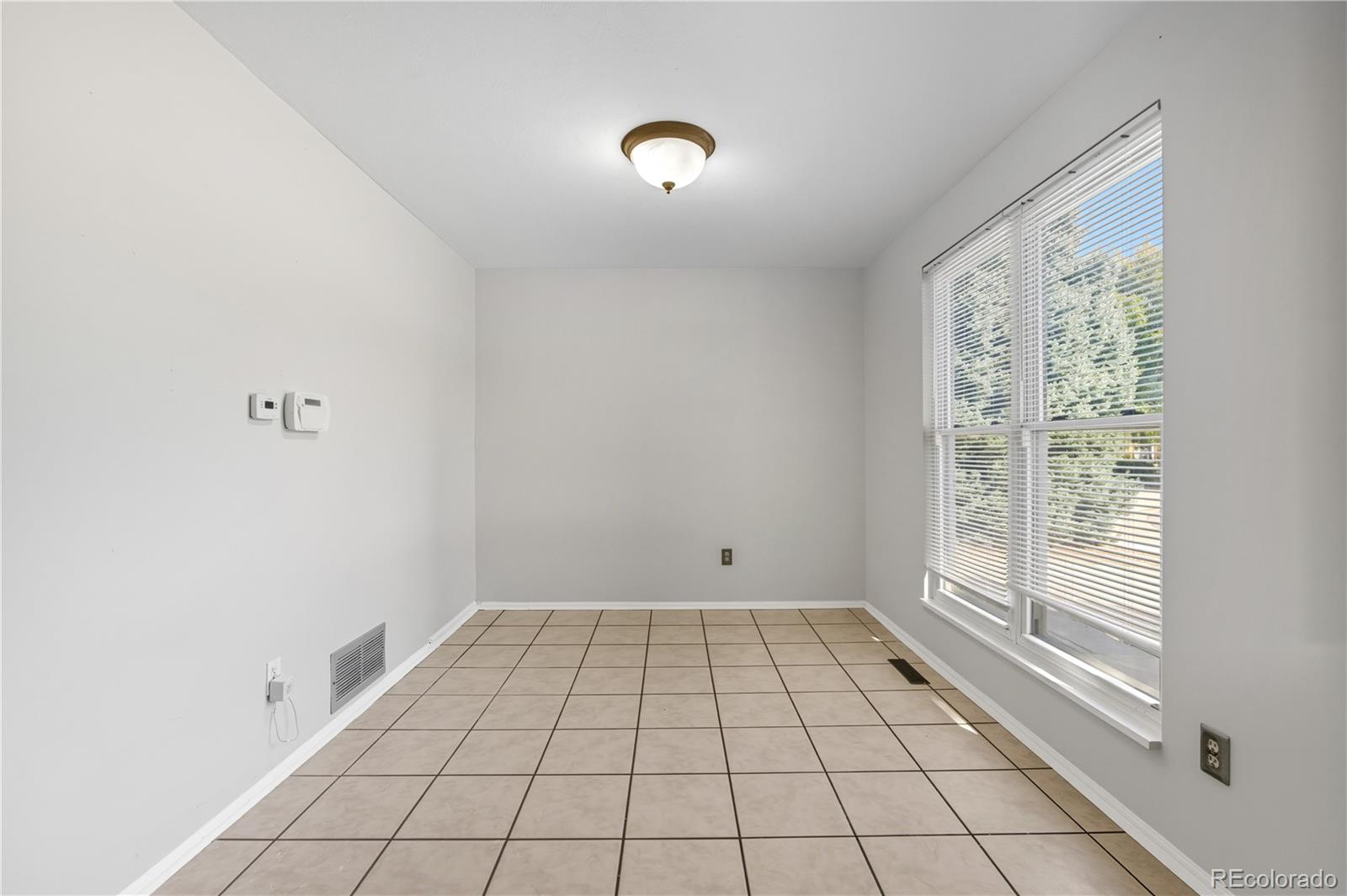 MLS Image #3 for 5229 s pagosa way,centennial, Colorado