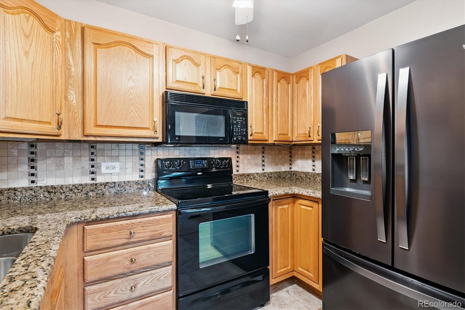 MLS Image #3 for 585 s alton way,denver, Colorado