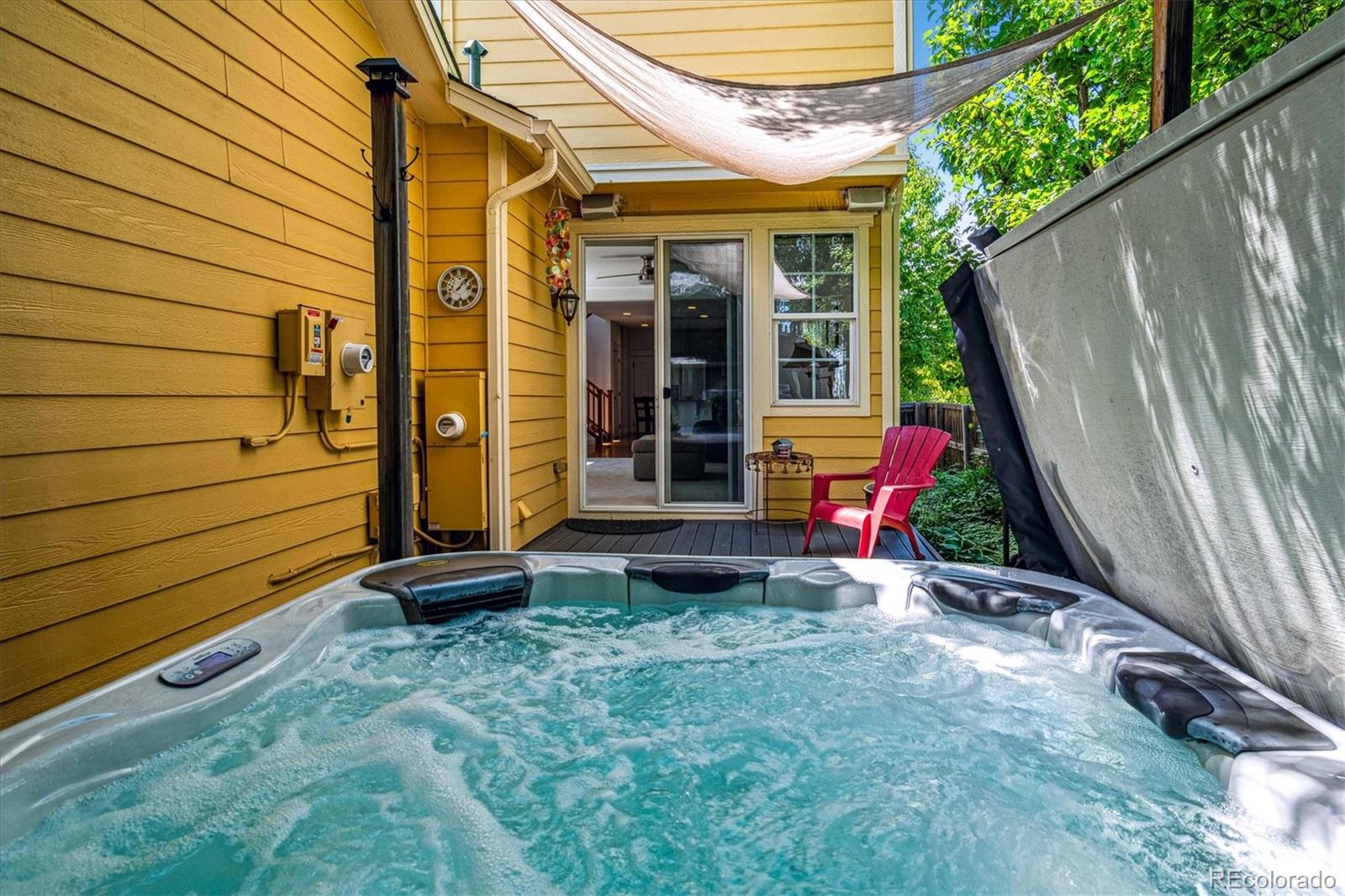 MLS Image #26 for 2326  akron street,denver, Colorado