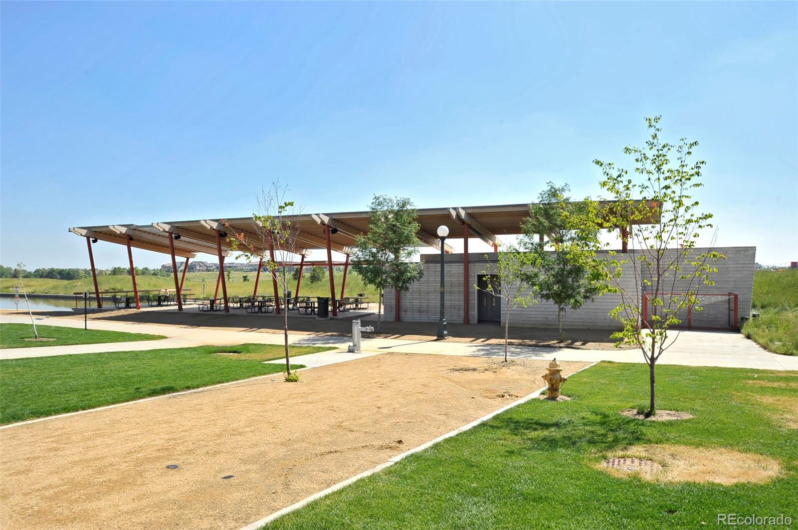 MLS Image #37 for 2326  akron street,denver, Colorado