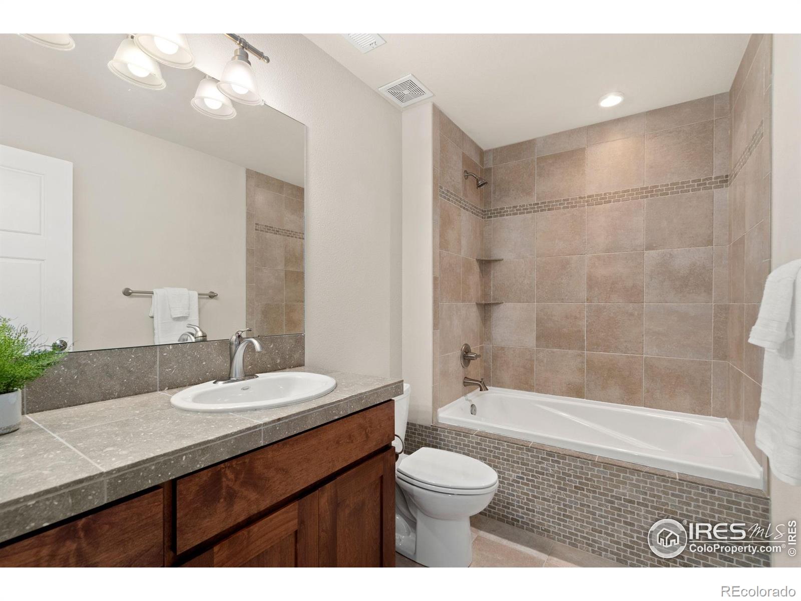 MLS Image #35 for 5290  deer meadow court,loveland, Colorado