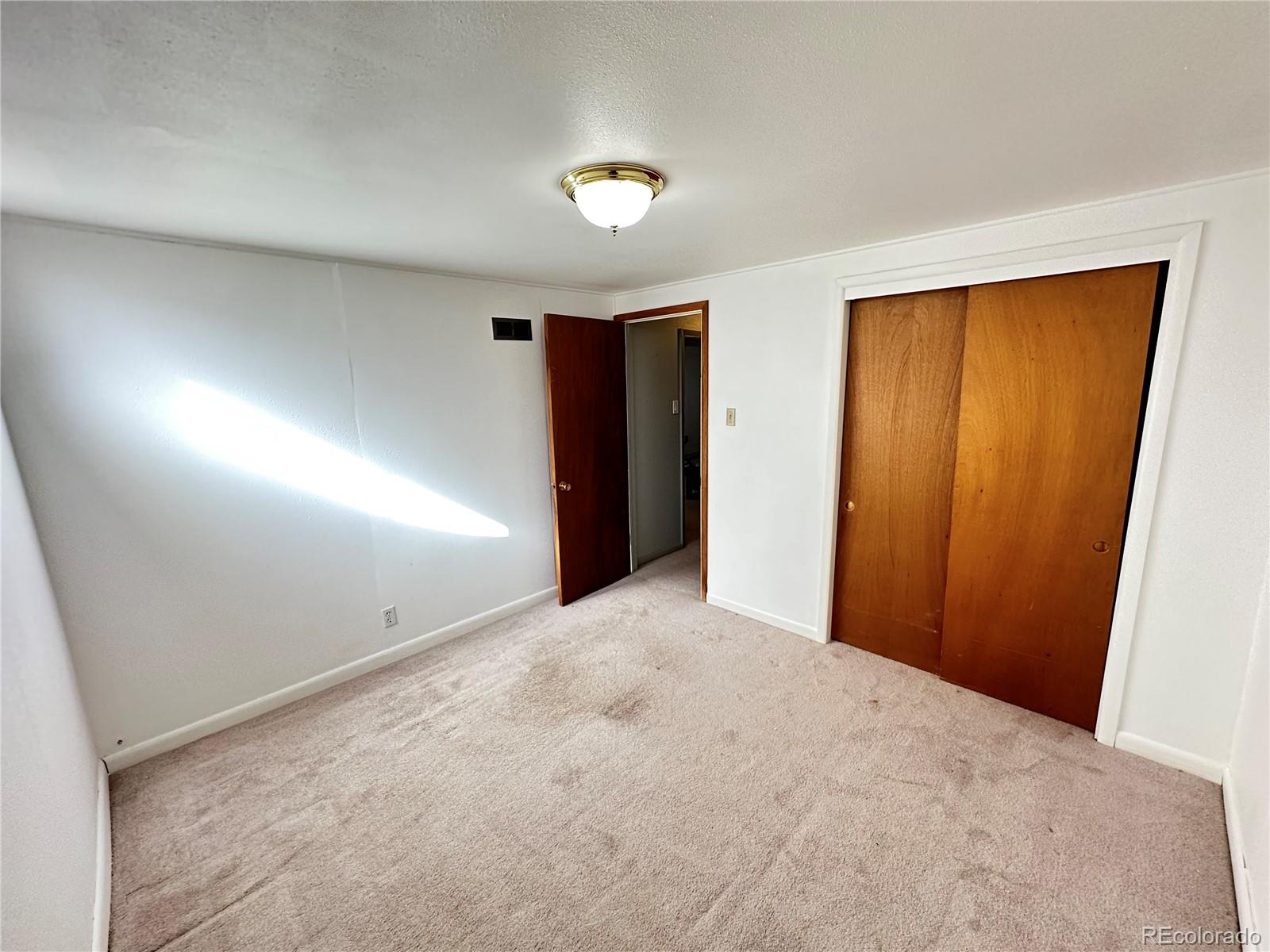 MLS Image #15 for 8510  faraday street,denver, Colorado