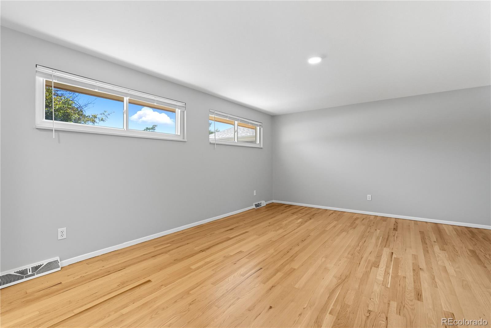 MLS Image #17 for 13069 e alaska place,aurora, Colorado