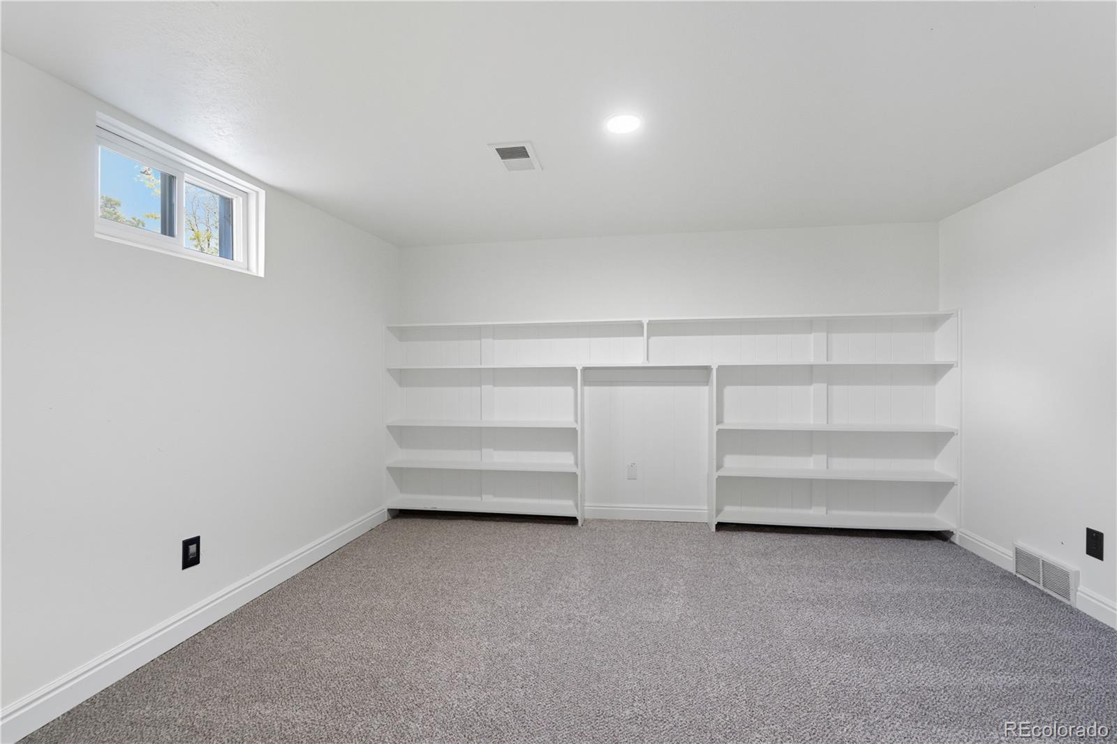 MLS Image #25 for 13069 e alaska place,aurora, Colorado
