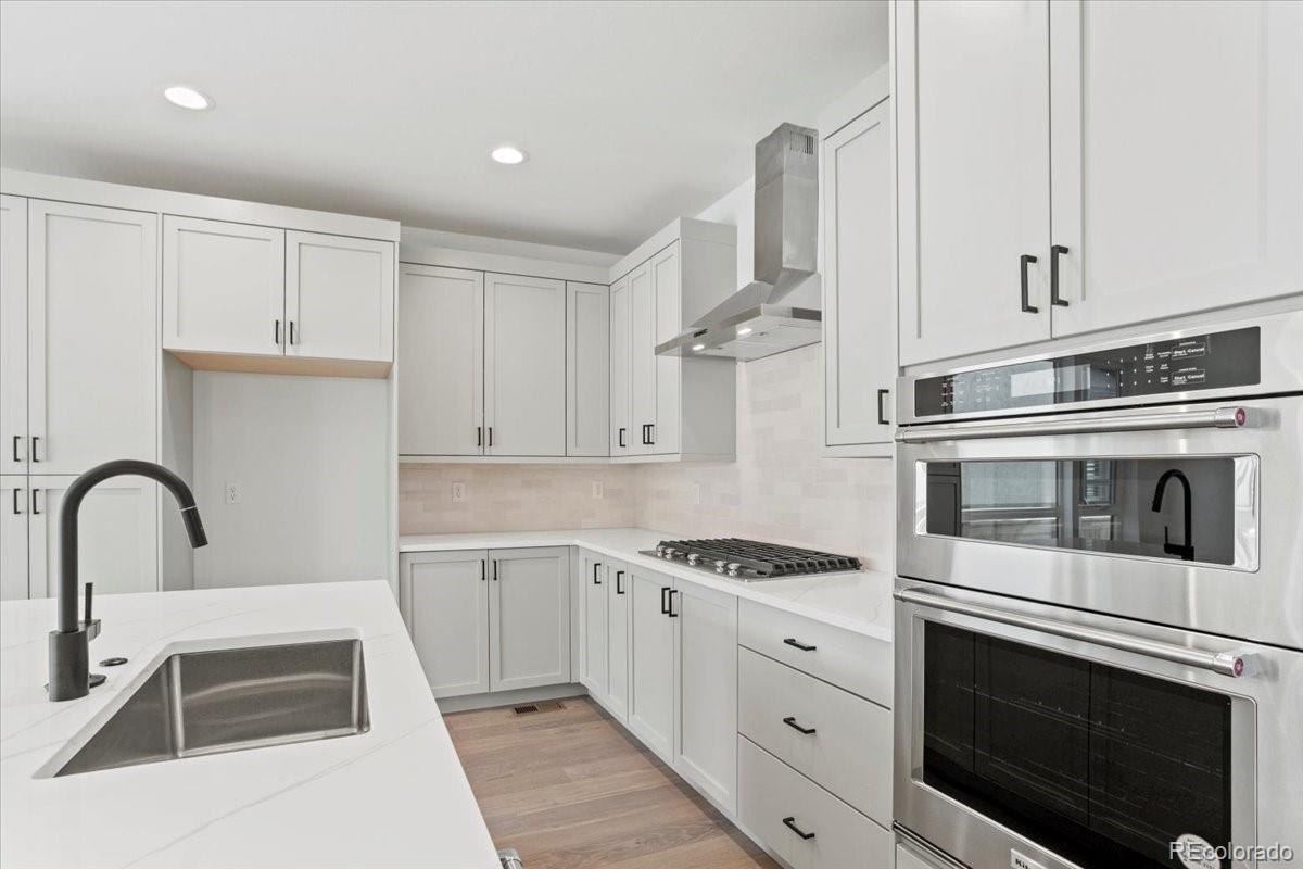 MLS Image #12 for 5595  wheaton avenue,longmont, Colorado