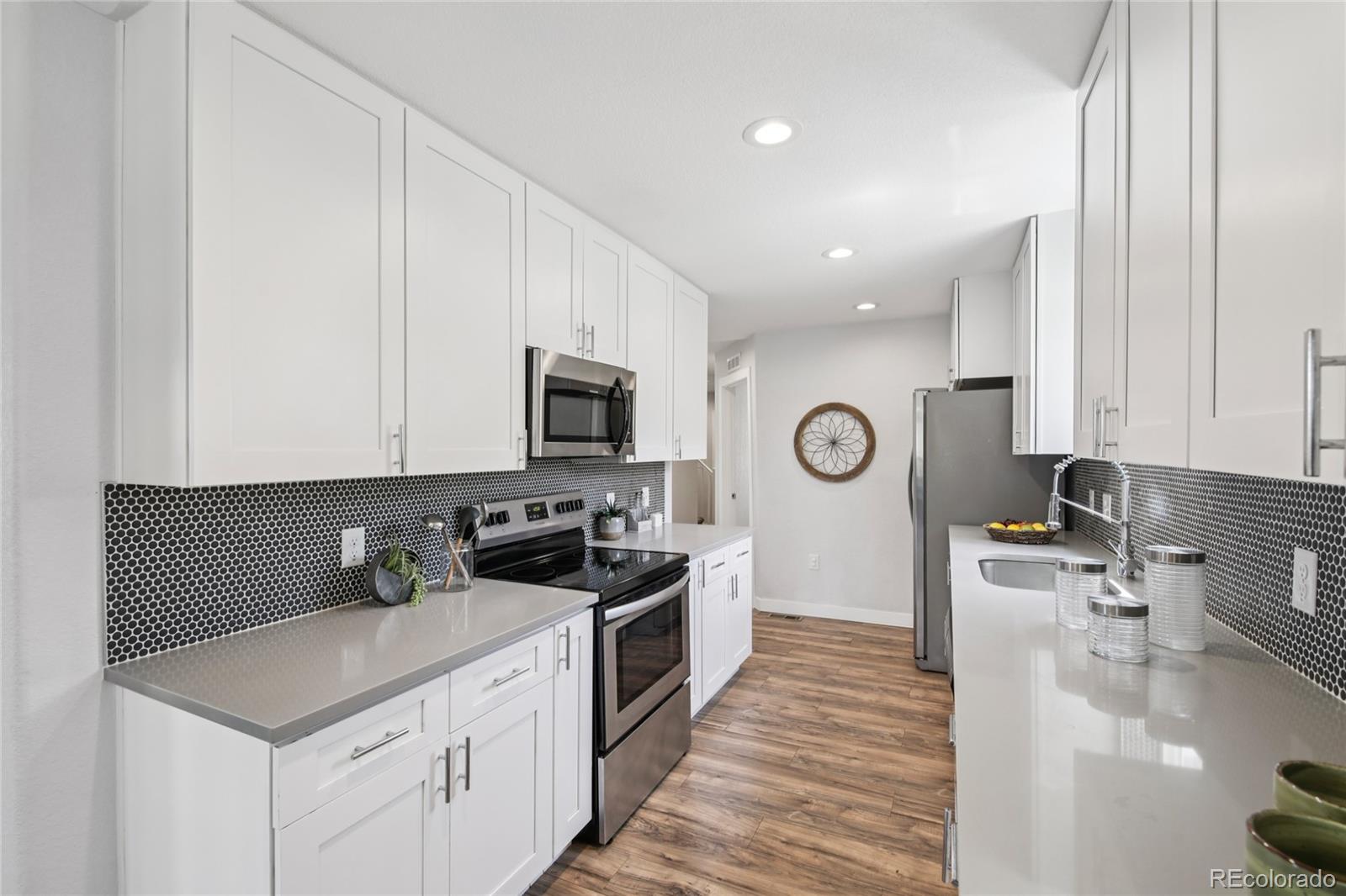 MLS Image #8 for 112 s hooker street,denver, Colorado