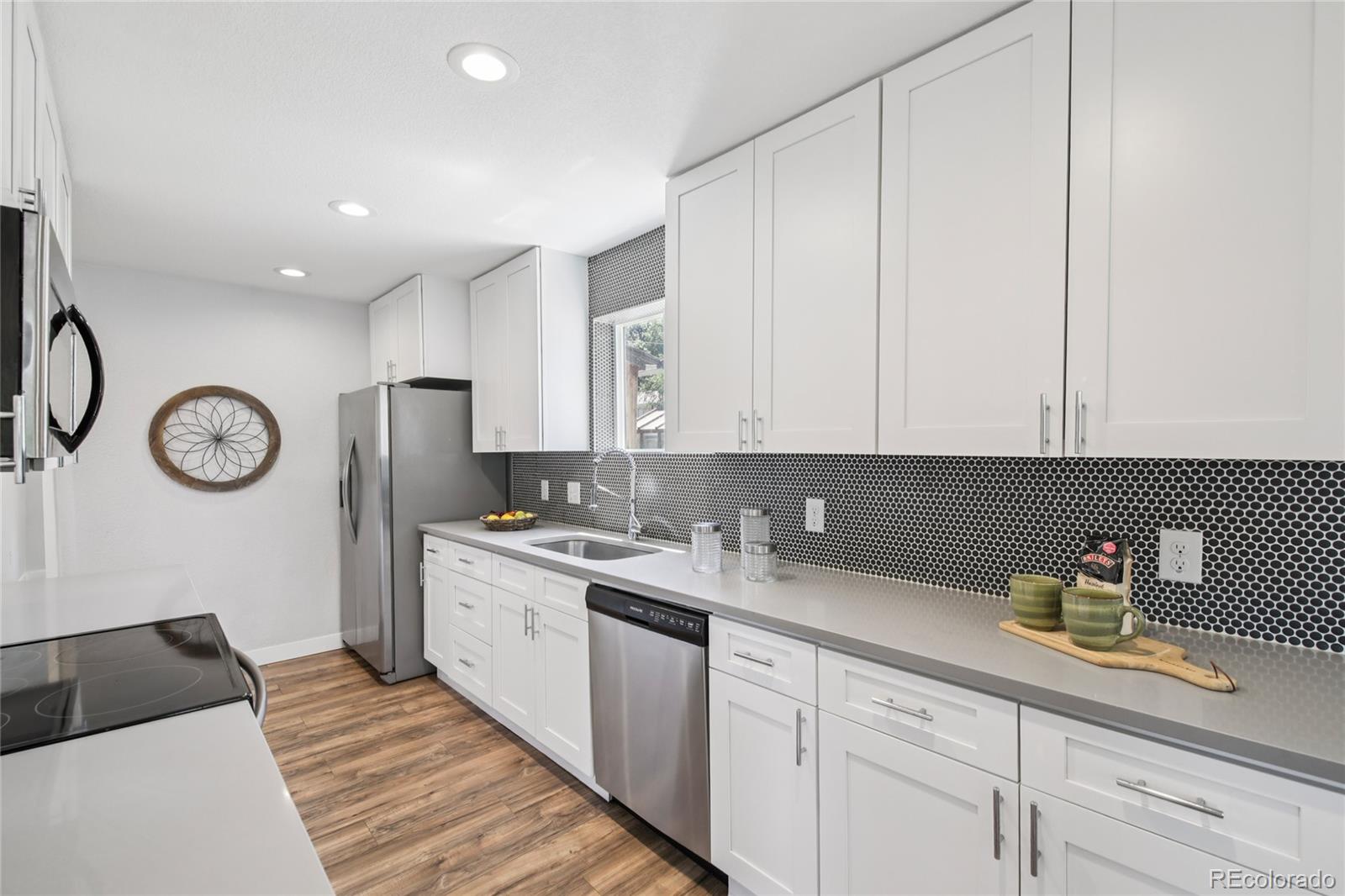 MLS Image #9 for 112 s hooker street,denver, Colorado