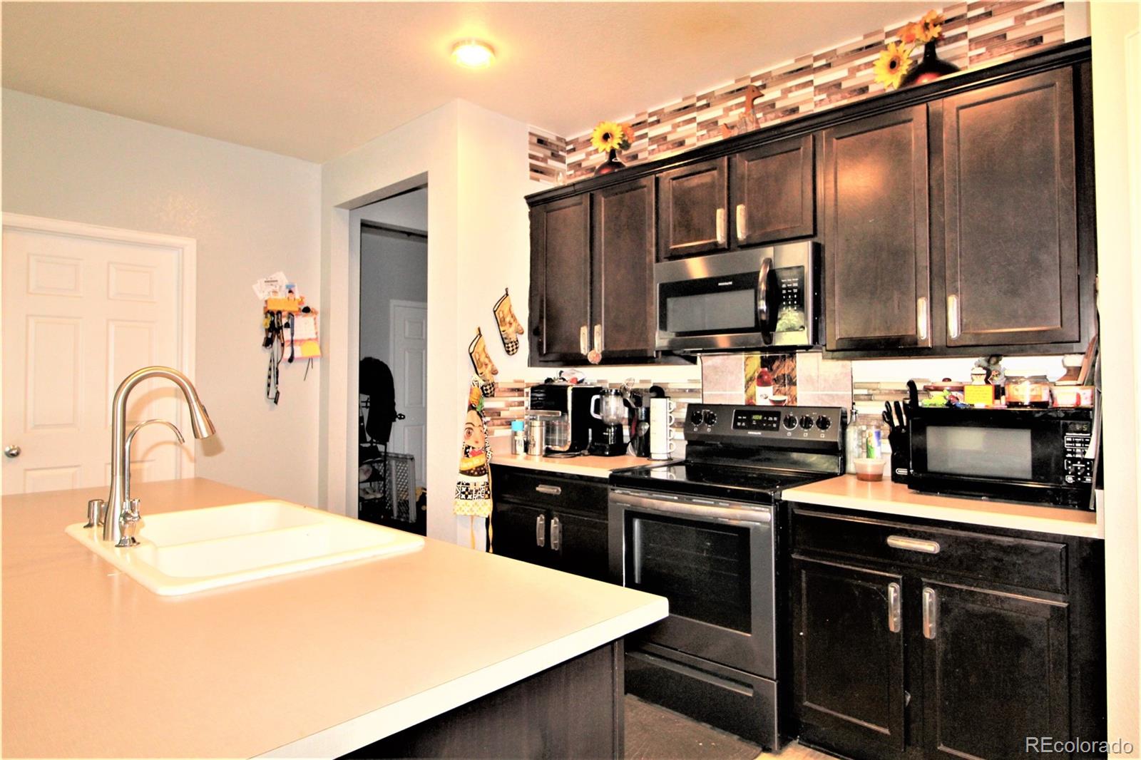 MLS Image #5 for 713  indigo street,lochbuie, Colorado