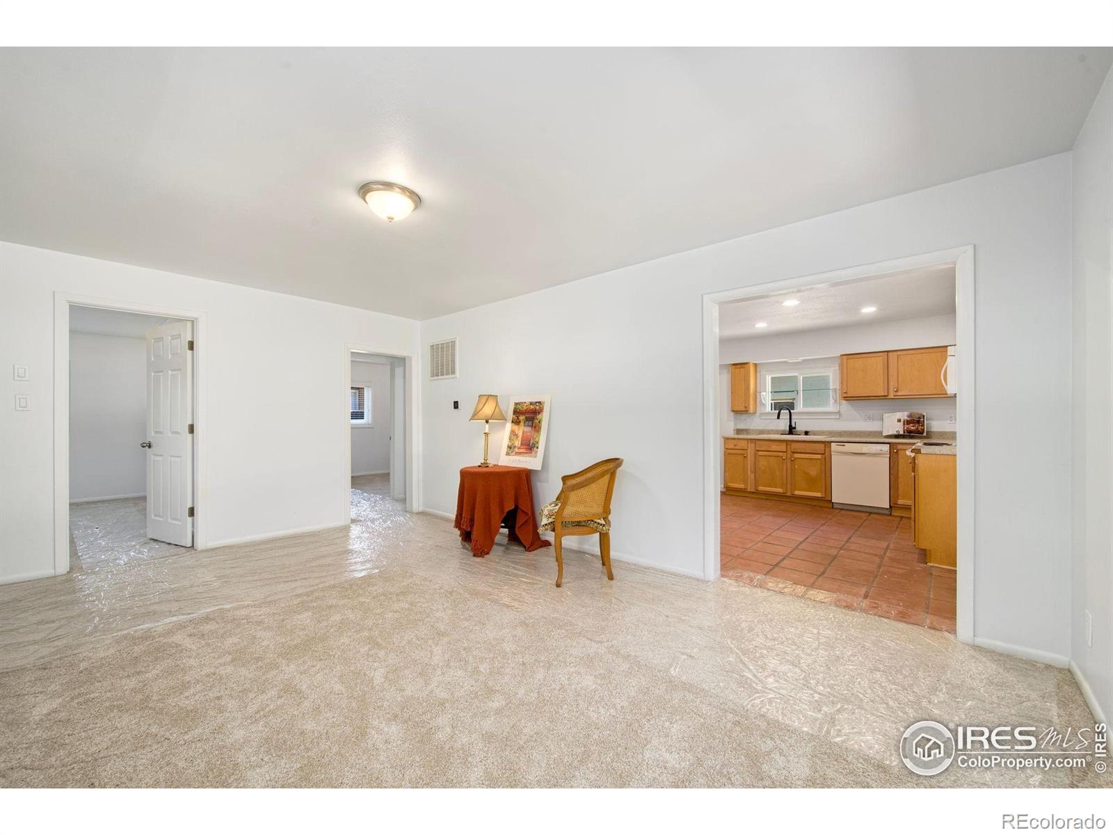 MLS Image #6 for 645 w 1st street,loveland, Colorado