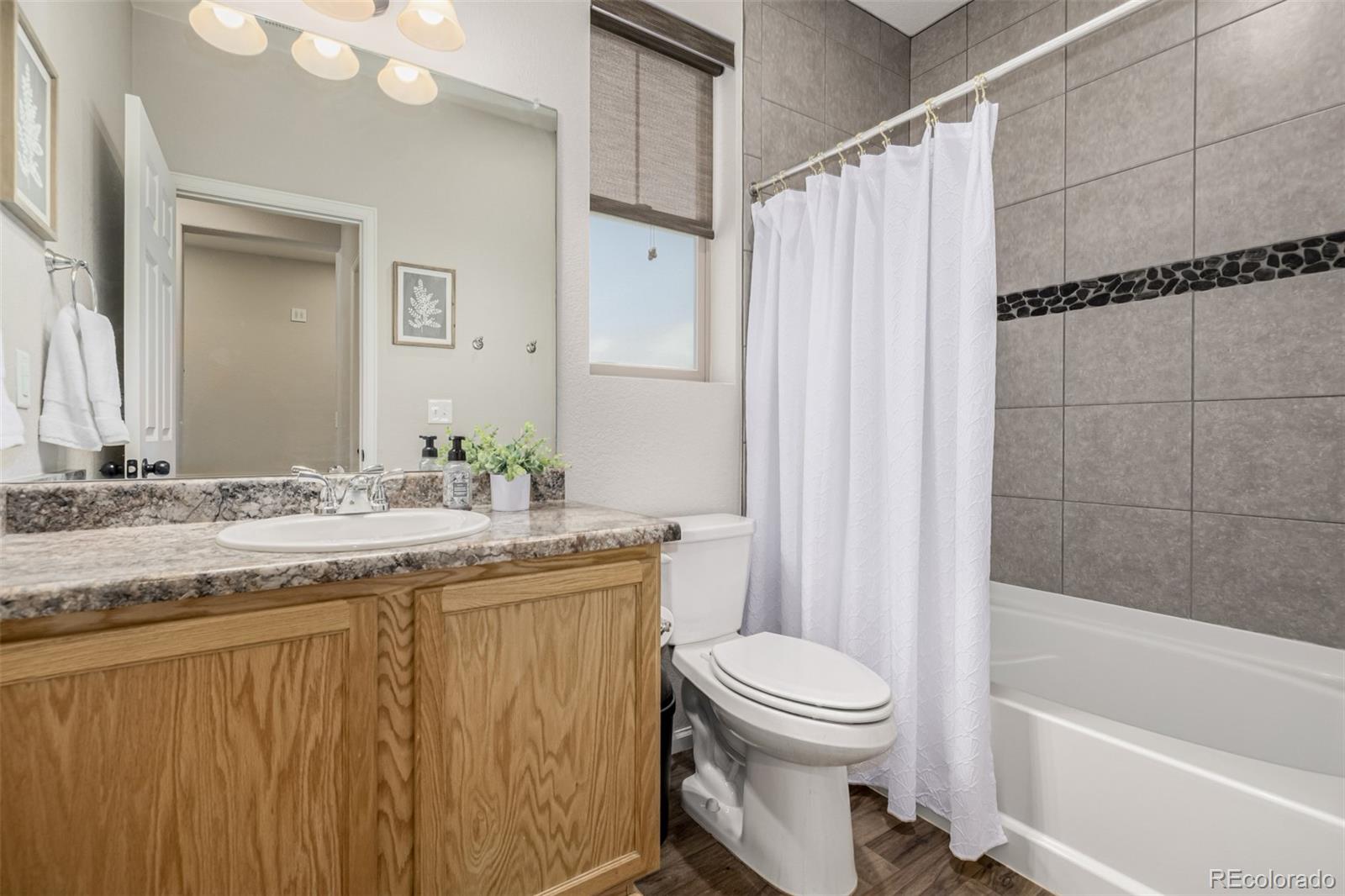 MLS Image #22 for 5568  ceylon street,denver, Colorado