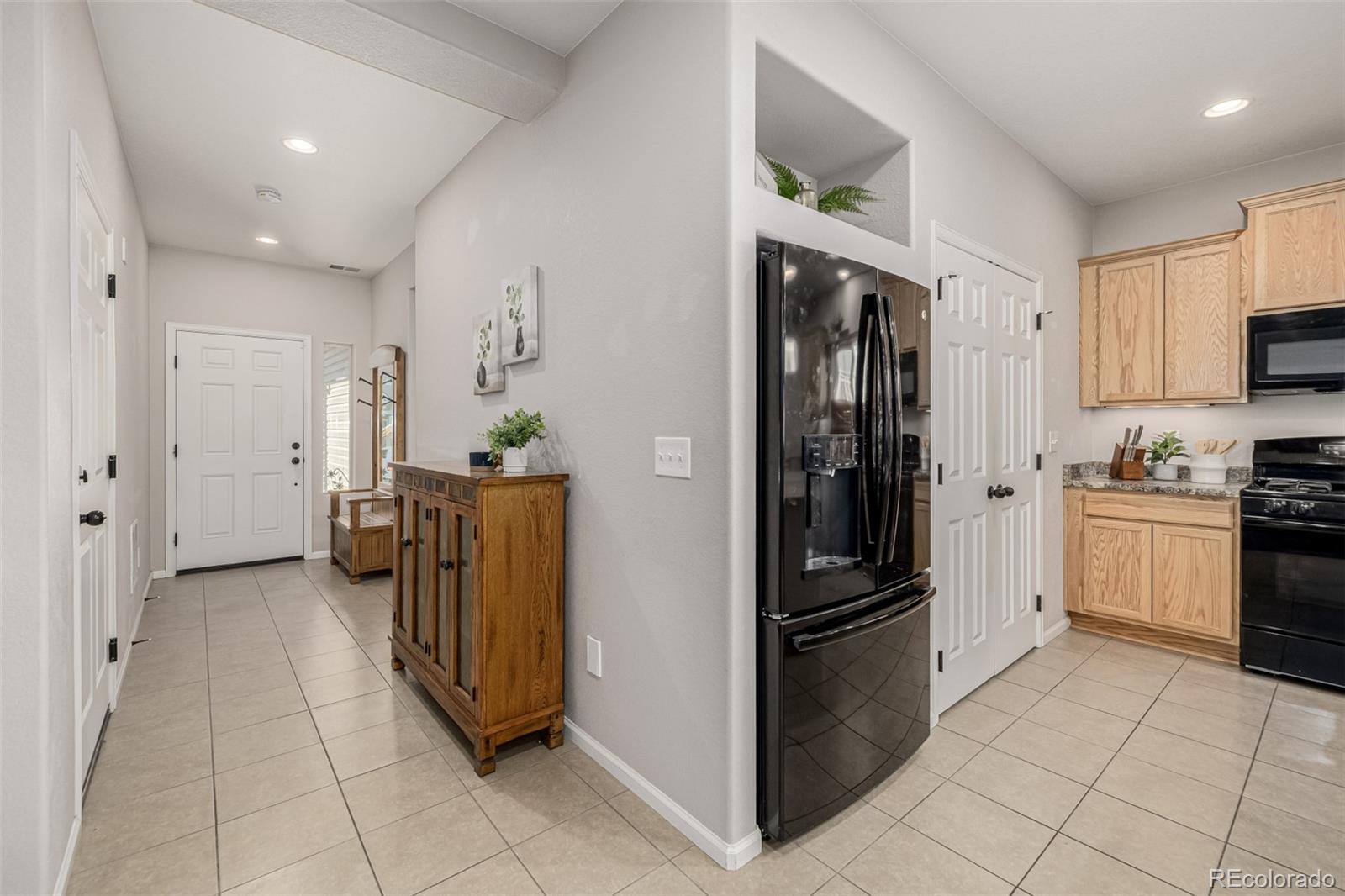 MLS Image #23 for 5568  ceylon street,denver, Colorado