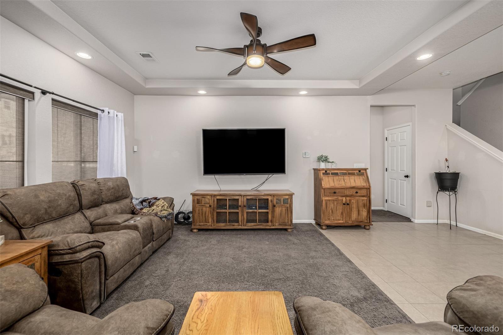 MLS Image #5 for 5568  ceylon street,denver, Colorado