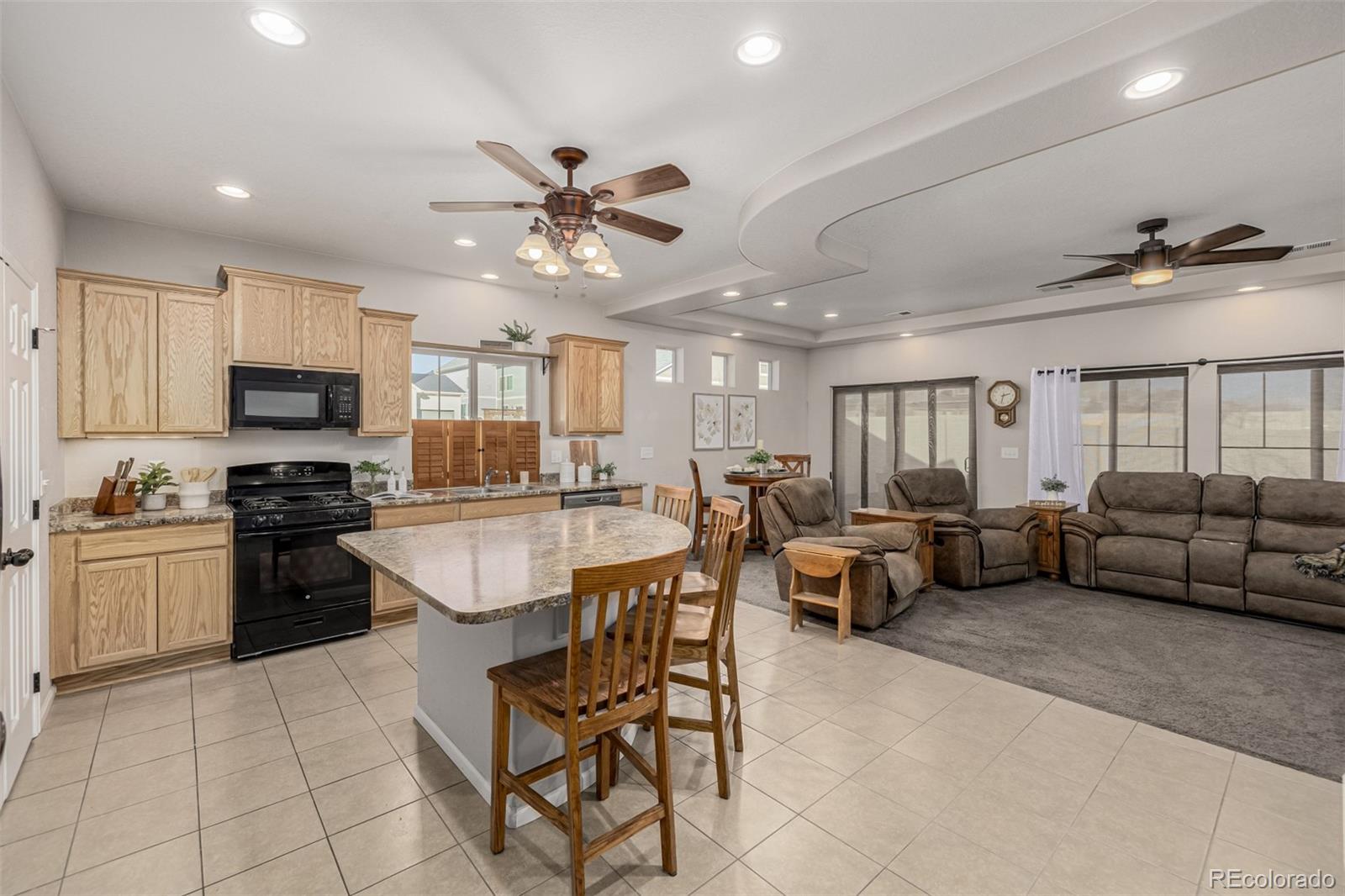 MLS Image #9 for 5568  ceylon street,denver, Colorado