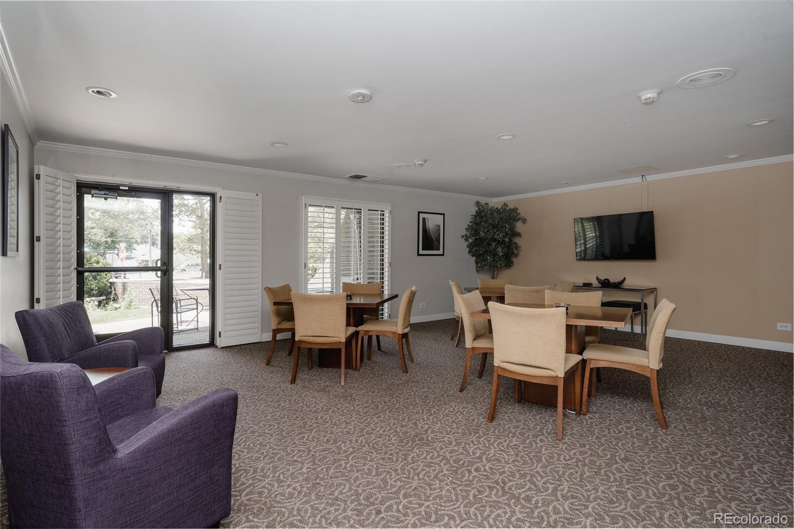 MLS Image #41 for 420 s marion parkway,denver, Colorado