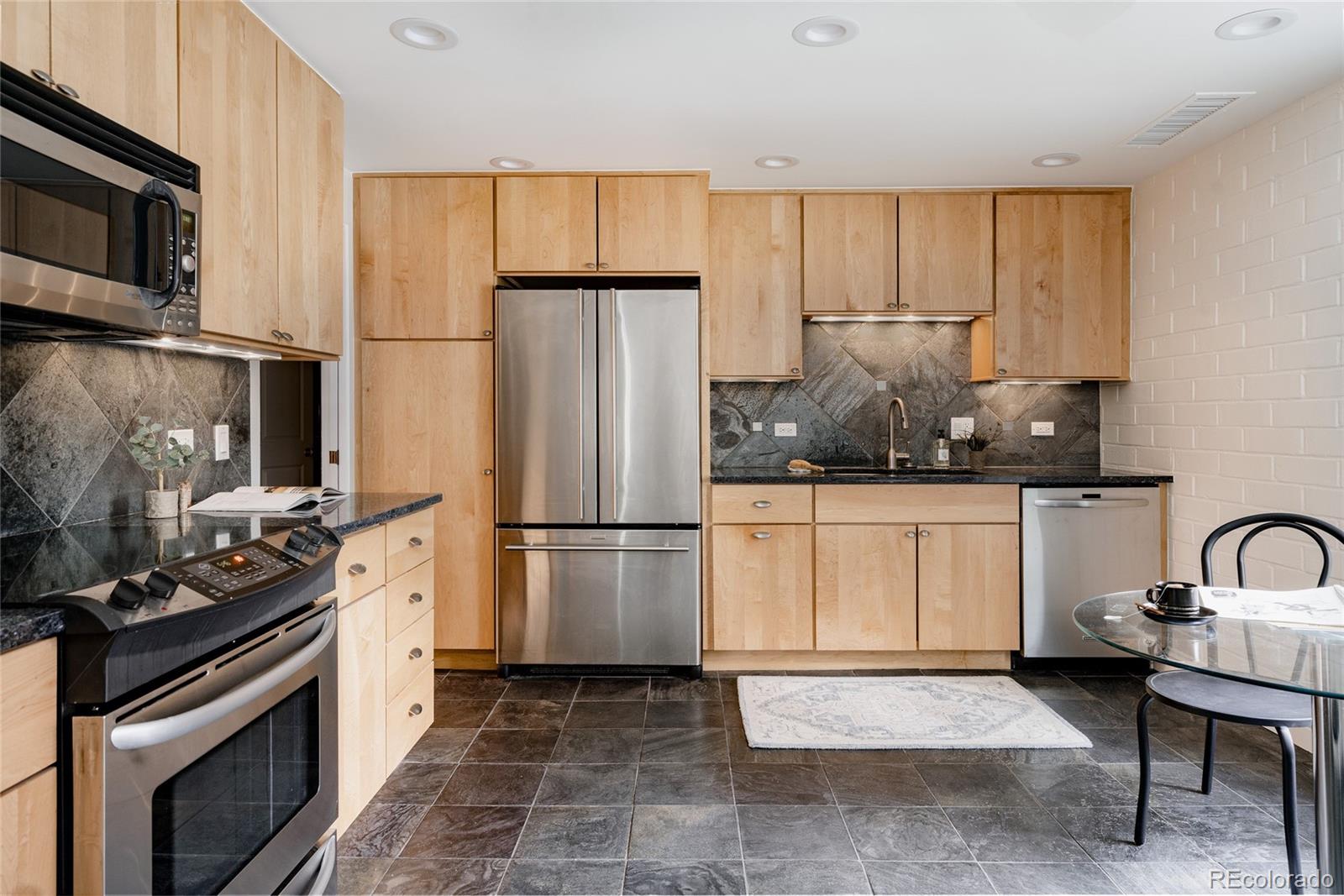 MLS Image #9 for 420 s marion parkway,denver, Colorado