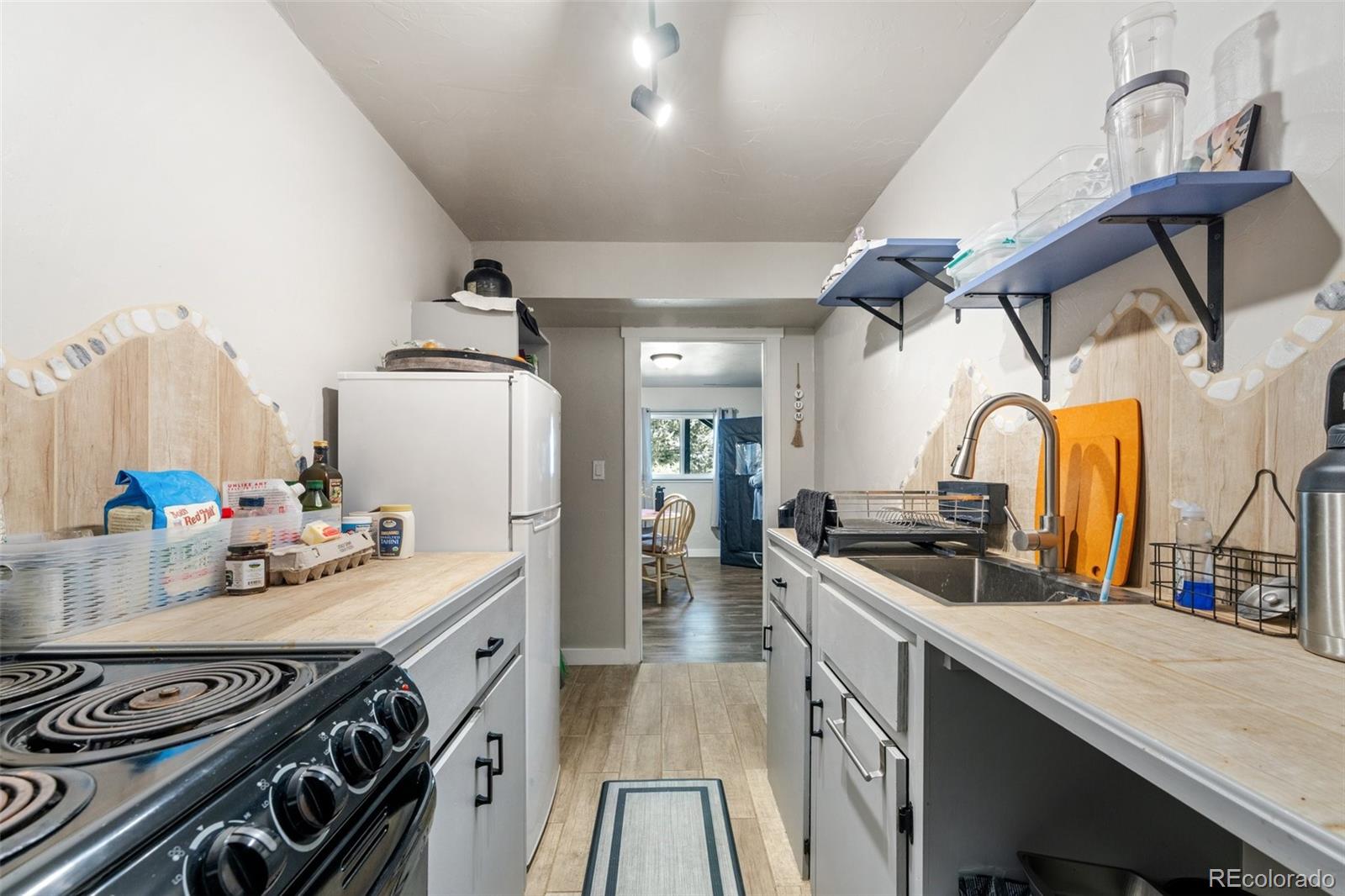 MLS Image #25 for 6170  castlewood lane,colorado springs, Colorado