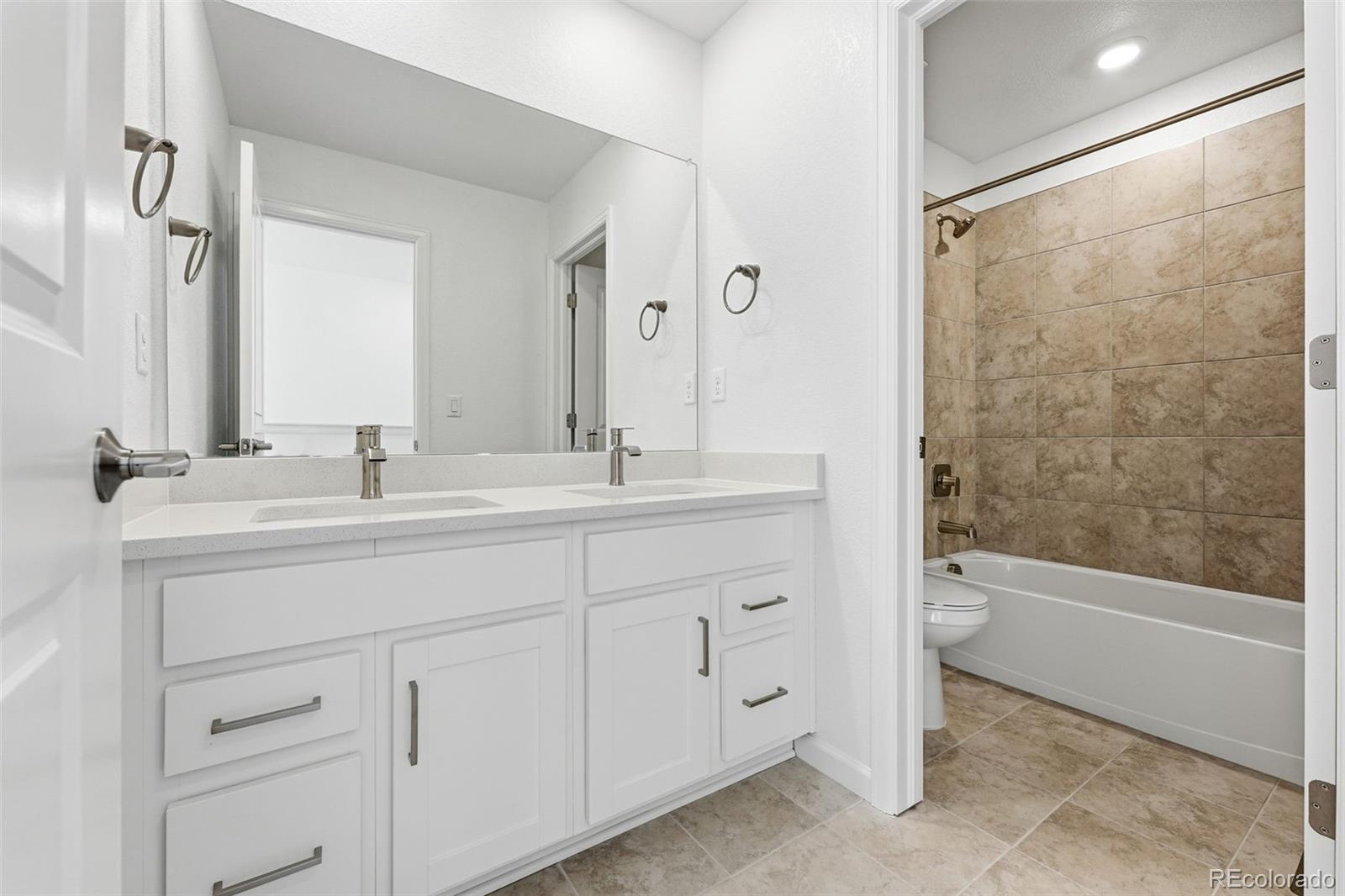 MLS Image #21 for 16468 w 92nd place,arvada, Colorado