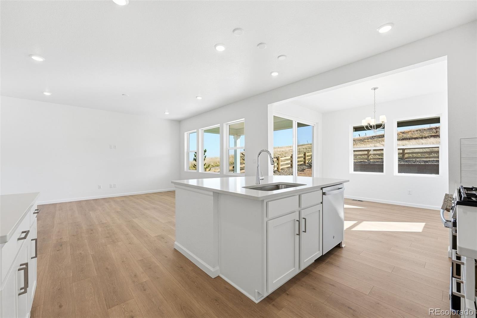 MLS Image #6 for 16468 w 92nd place,arvada, Colorado