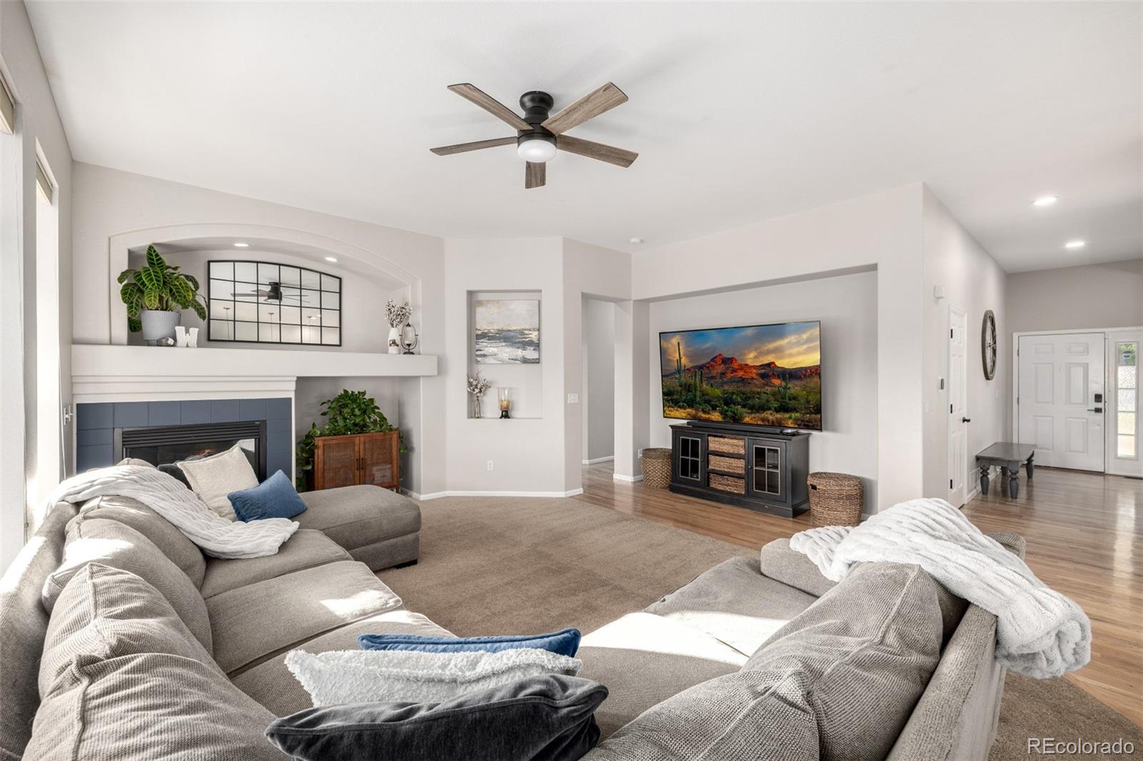 MLS Image #14 for 20805  omaha avenue,parker, Colorado